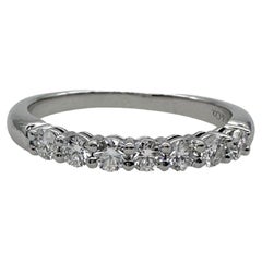 Tiffany & Co, bague à anneau en platine avec demi-cercle de diamants
