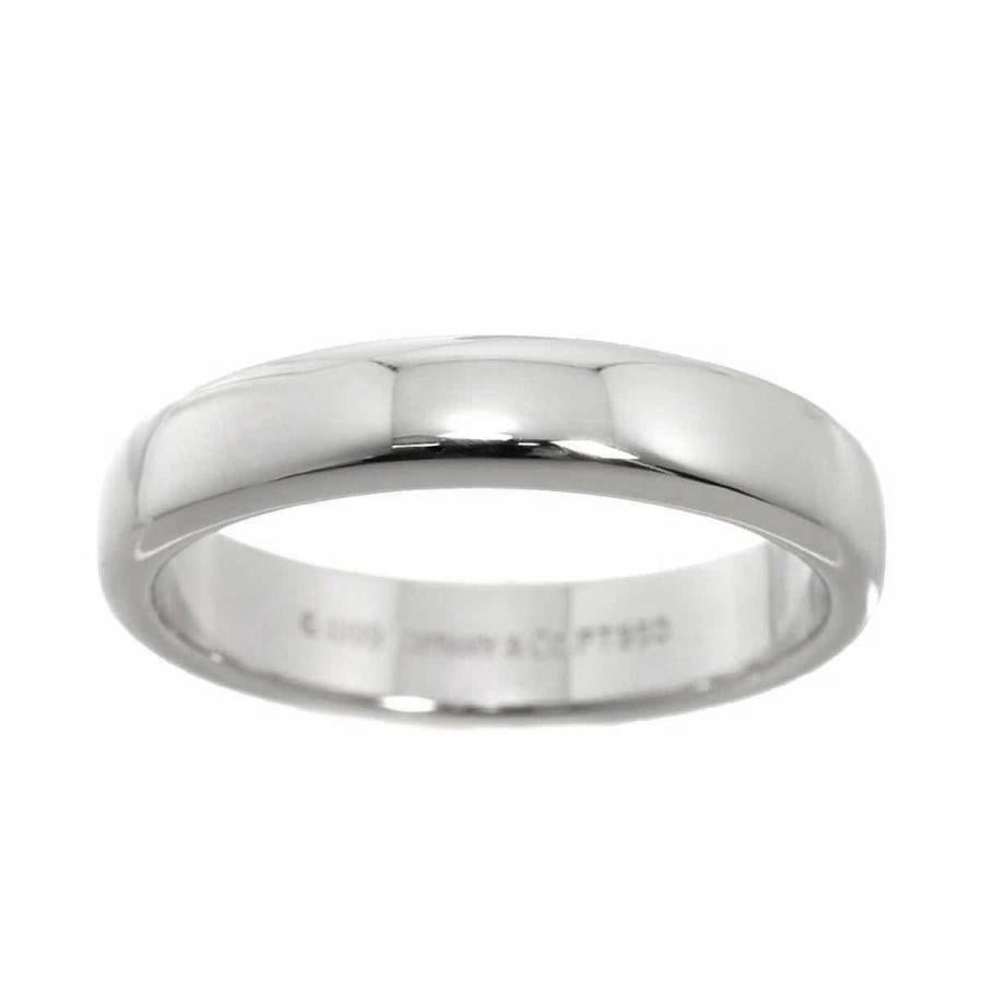 TIFFANY & Co. Forever Platinum 4.5mm Lucida Wedding Band Ring 9 In Excellent Condition For Sale In Los Angeles, CA