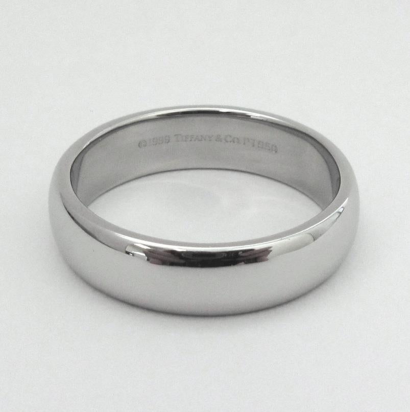 TIFFANY & Co. Forever Platinum 6mm Lucida Wedding Band Ring 10 en vente 3