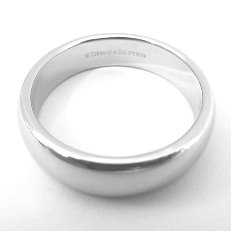 TIFFANY & Co. Forever Platin 6mm Lucida Ehering mit 10,5 im Angebot 2