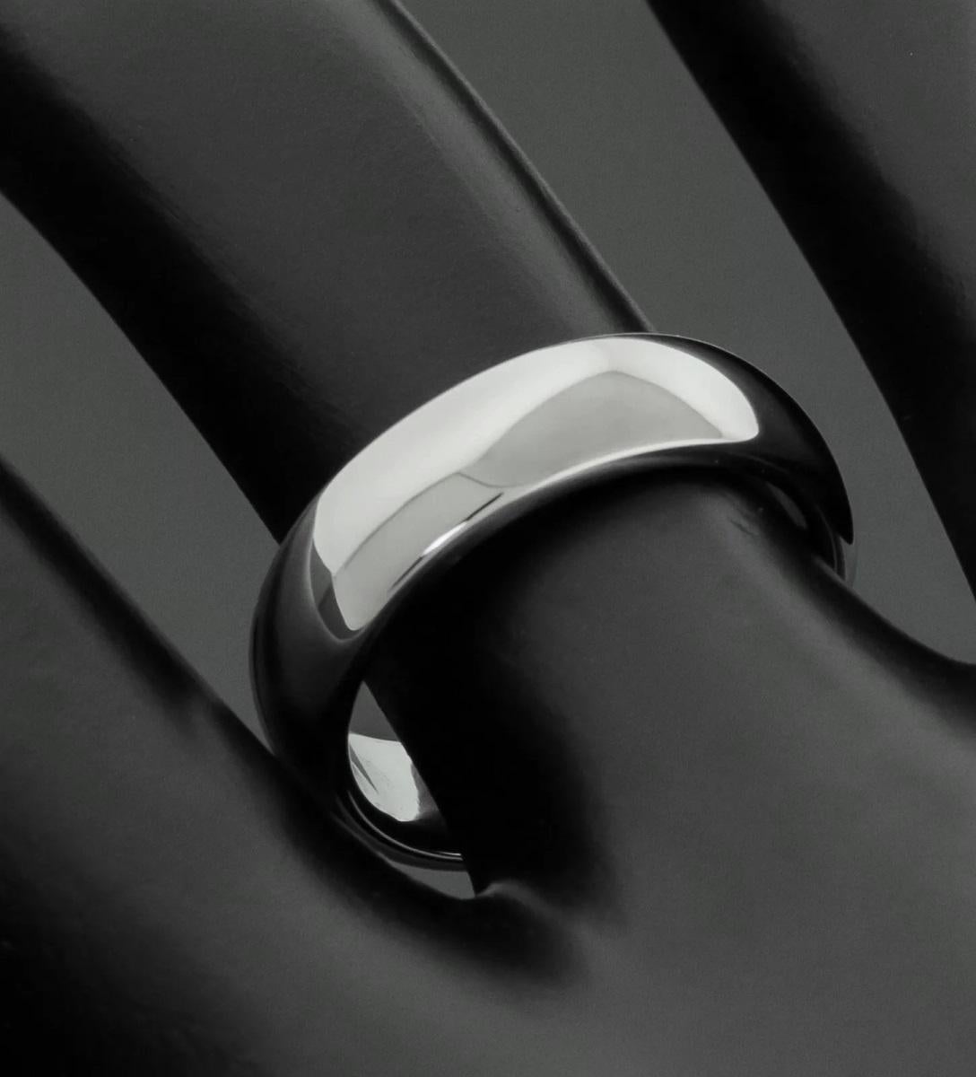 TIFFANY & Co. Forever Platin 6mm Lucida Ehering 7,5 für Damen oder Herren im Angebot