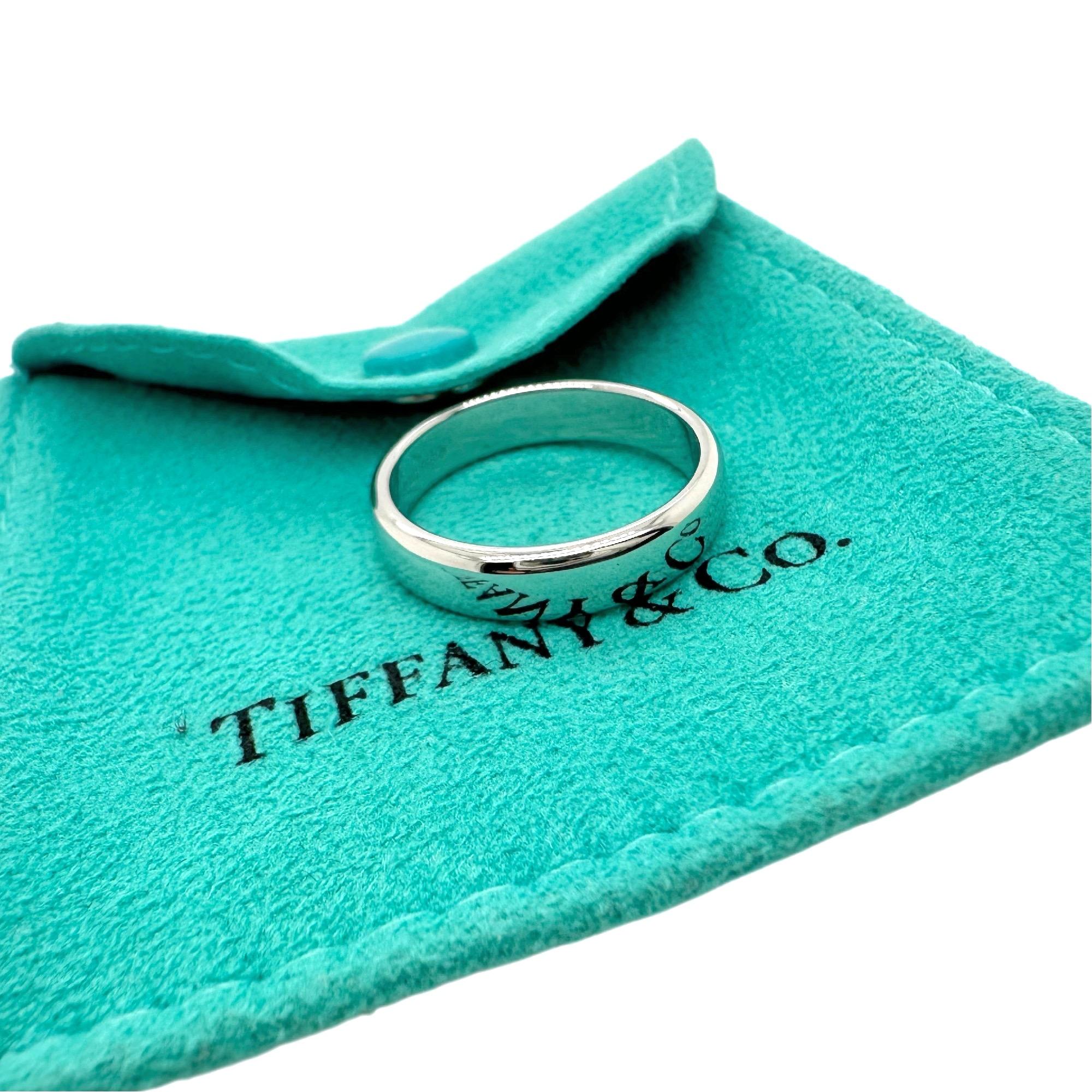 Tiffany & Co. Forever Wedding Band Ring 4.5 mm Platinum For Sale 1