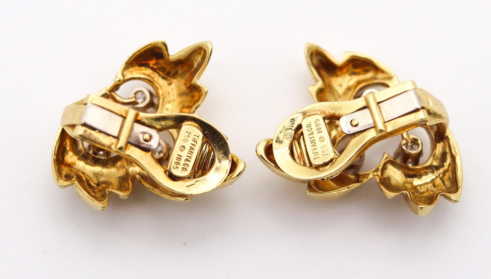 TIFFANY & CO. France 1995 Leaves Earrings In 18Kt Yellow Gold With VS Diamonds In Excellent Condition In Miami, FL