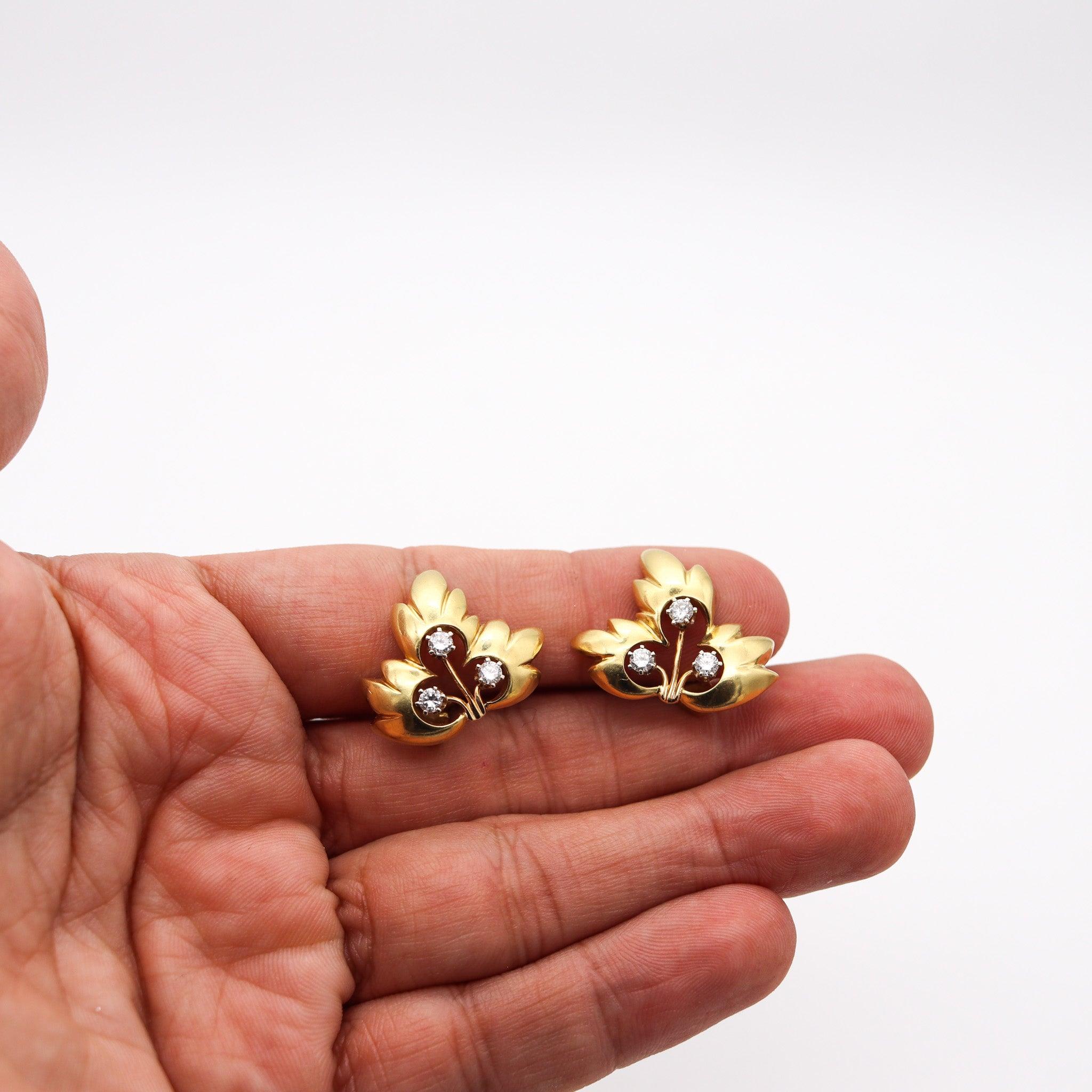 Women's TIFFANY & CO. France 1995 Leaves Earrings In 18Kt Yellow Gold With VS Diamonds