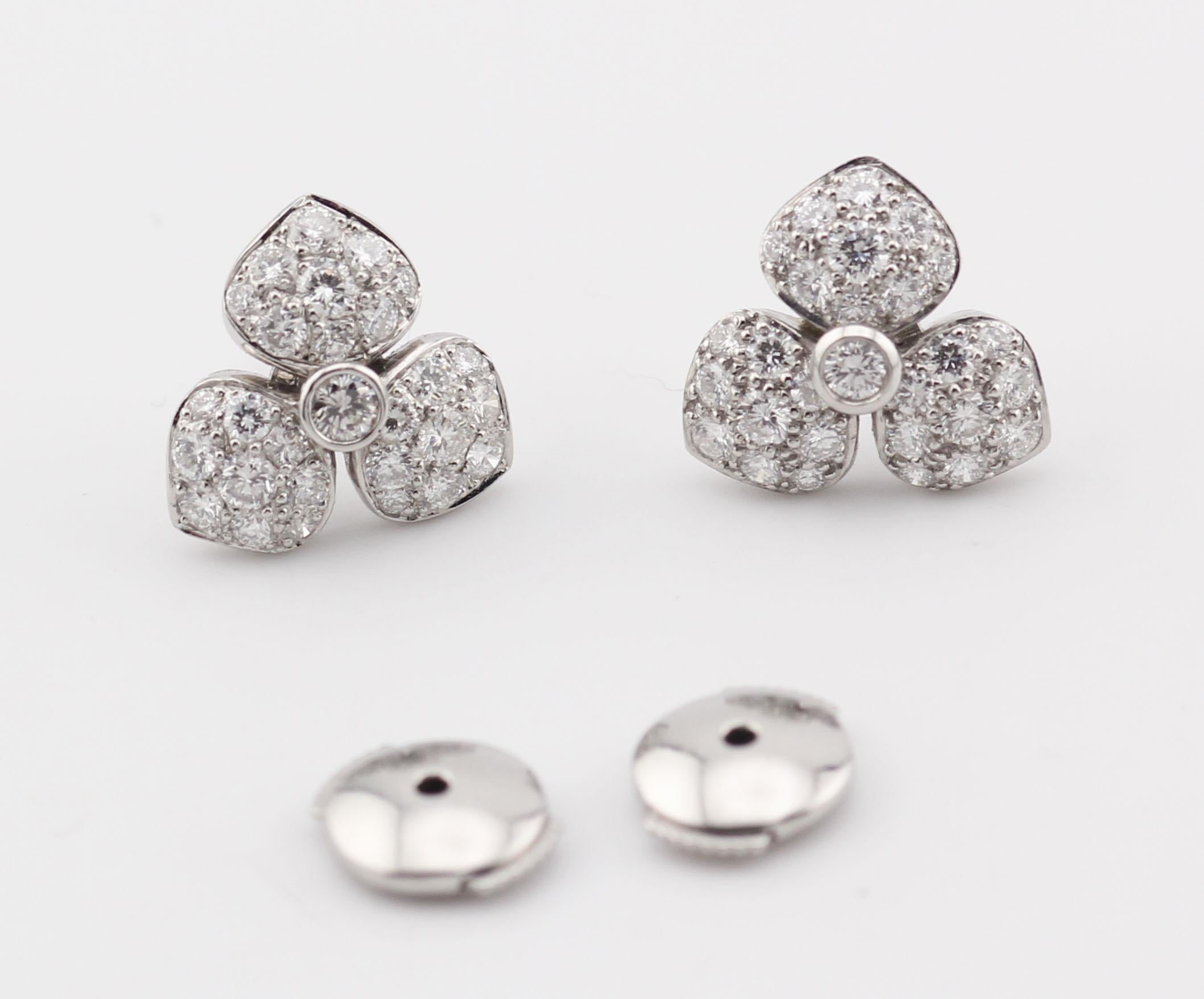 Tiffany & Co. France Diamond Platinum Pt950 Clover Stud Earrings For Sale 2