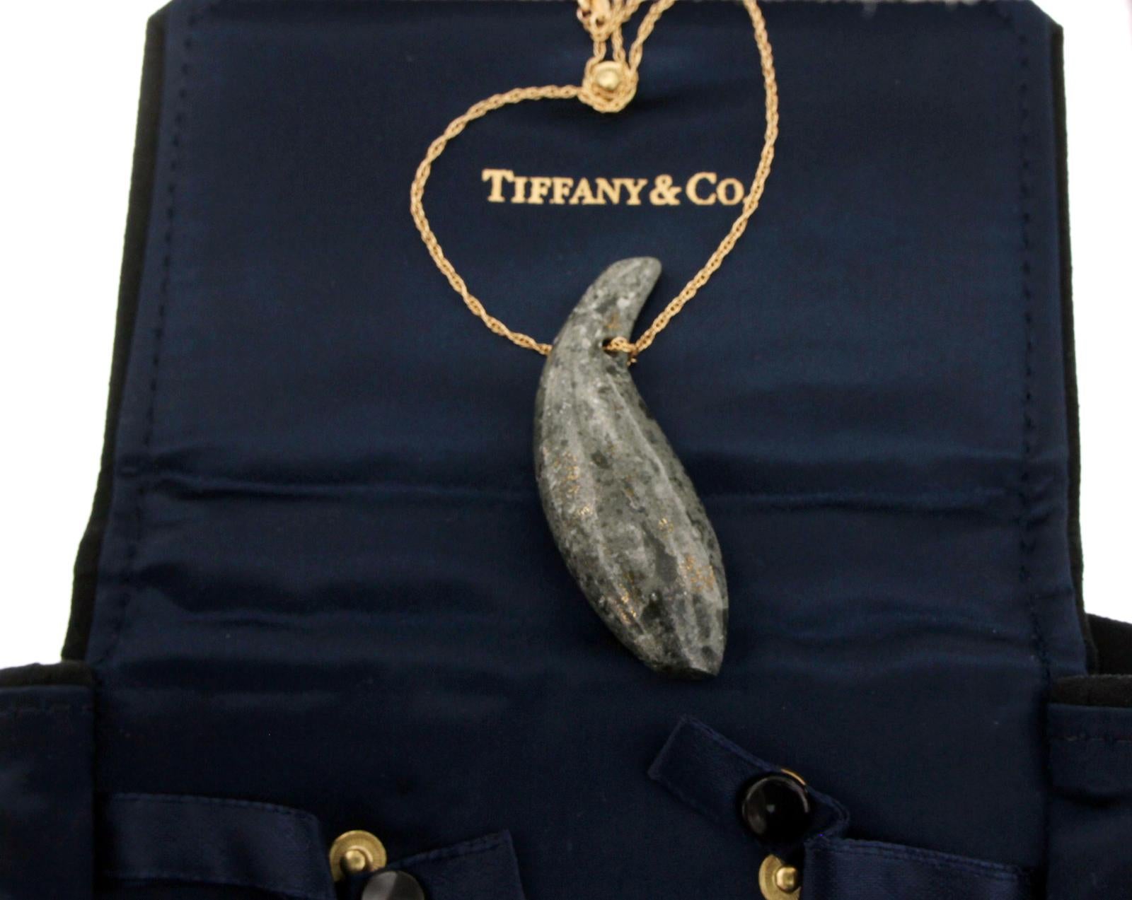 Women's or Men's Tiffany & Co. Frank Gehry 18 Karat Gold Jade Fish Necklace For Sale