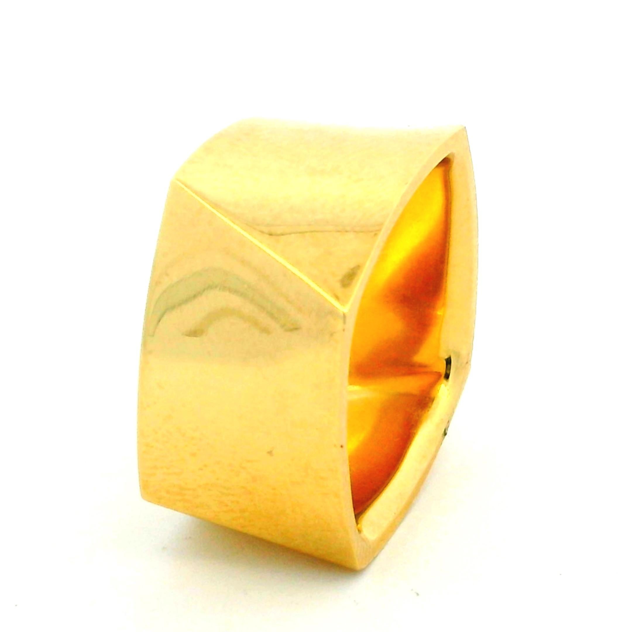 Tiffany & Co. Bague compensée sculpturale en or 18 carats de Frank Gehry, taille 8,5 en vente 5