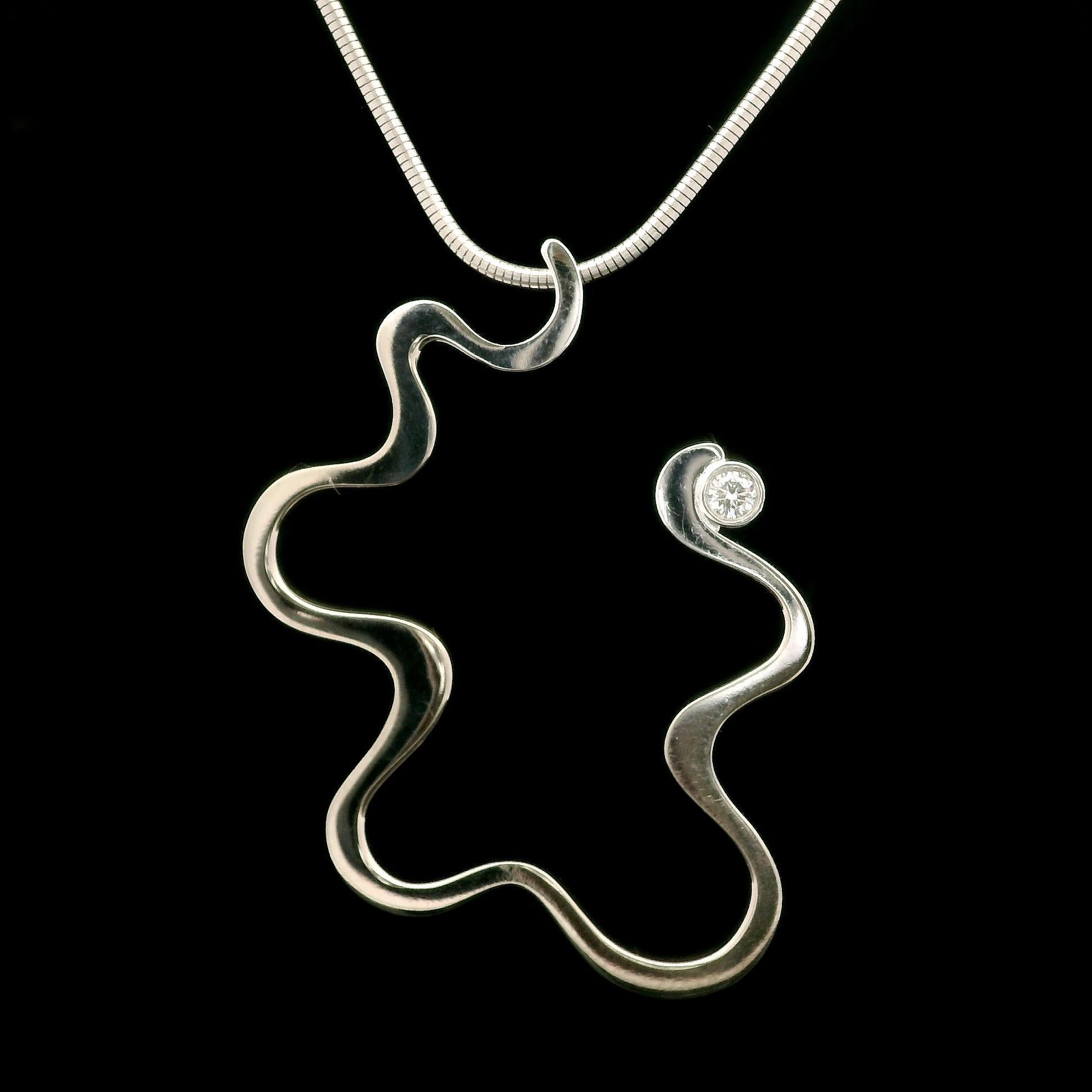 Tiffany & Co. Frank Gehry 18k White Gold Diamond Equus Squiggle Pendant Necklace In Excellent Condition For Sale In Montclair, NJ