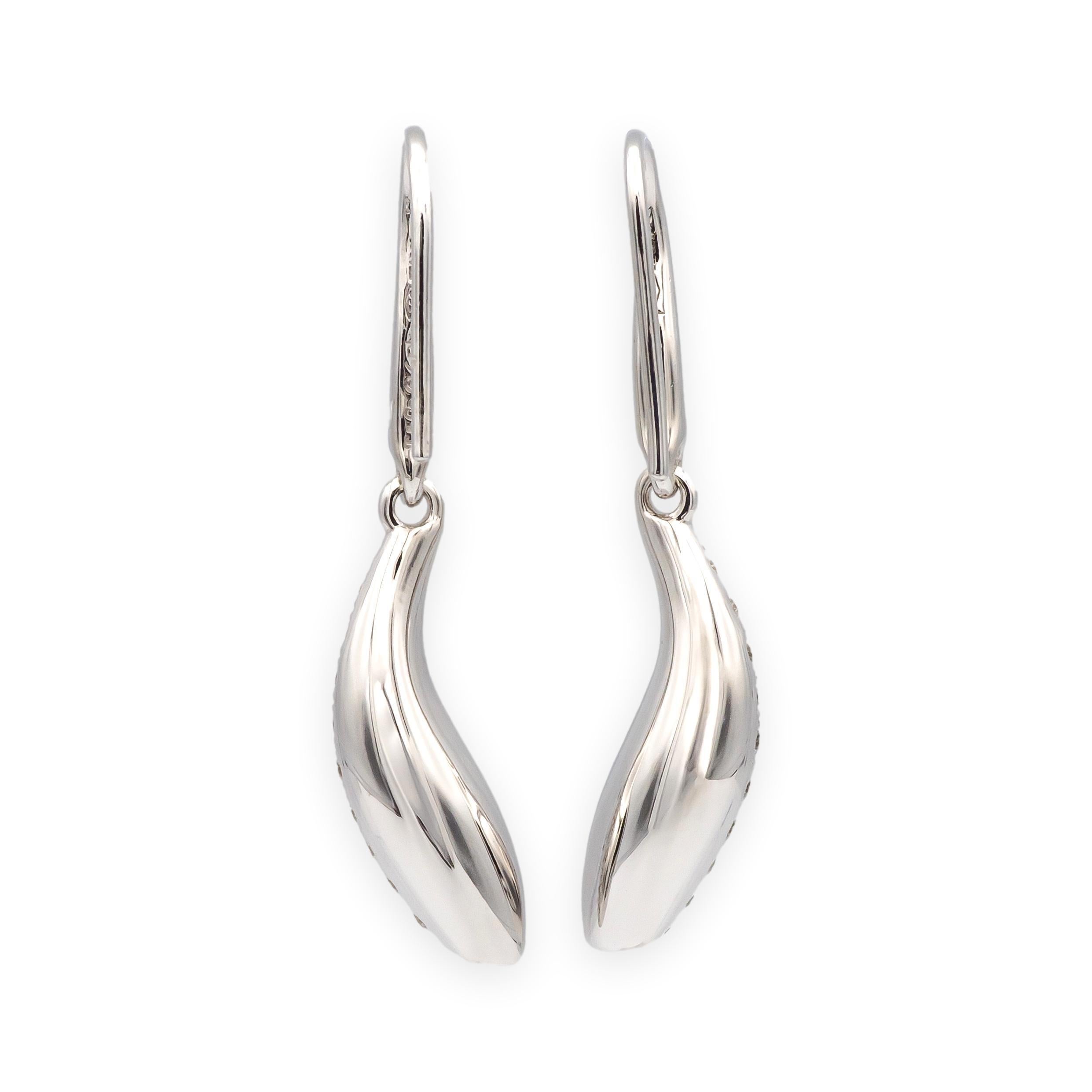 Tiffany & Co. Frank Gehry 18K White Gold Fish Diamond Pave Earrings In Excellent Condition For Sale In New York, NY