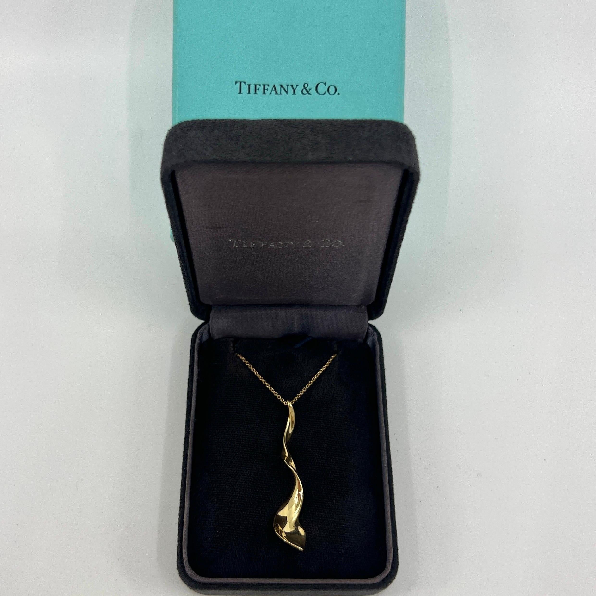 Tiffany & Co Frank Gehry 18k Yellow Gold Orchid Twist Spiral Pendant Necklace For Sale 4