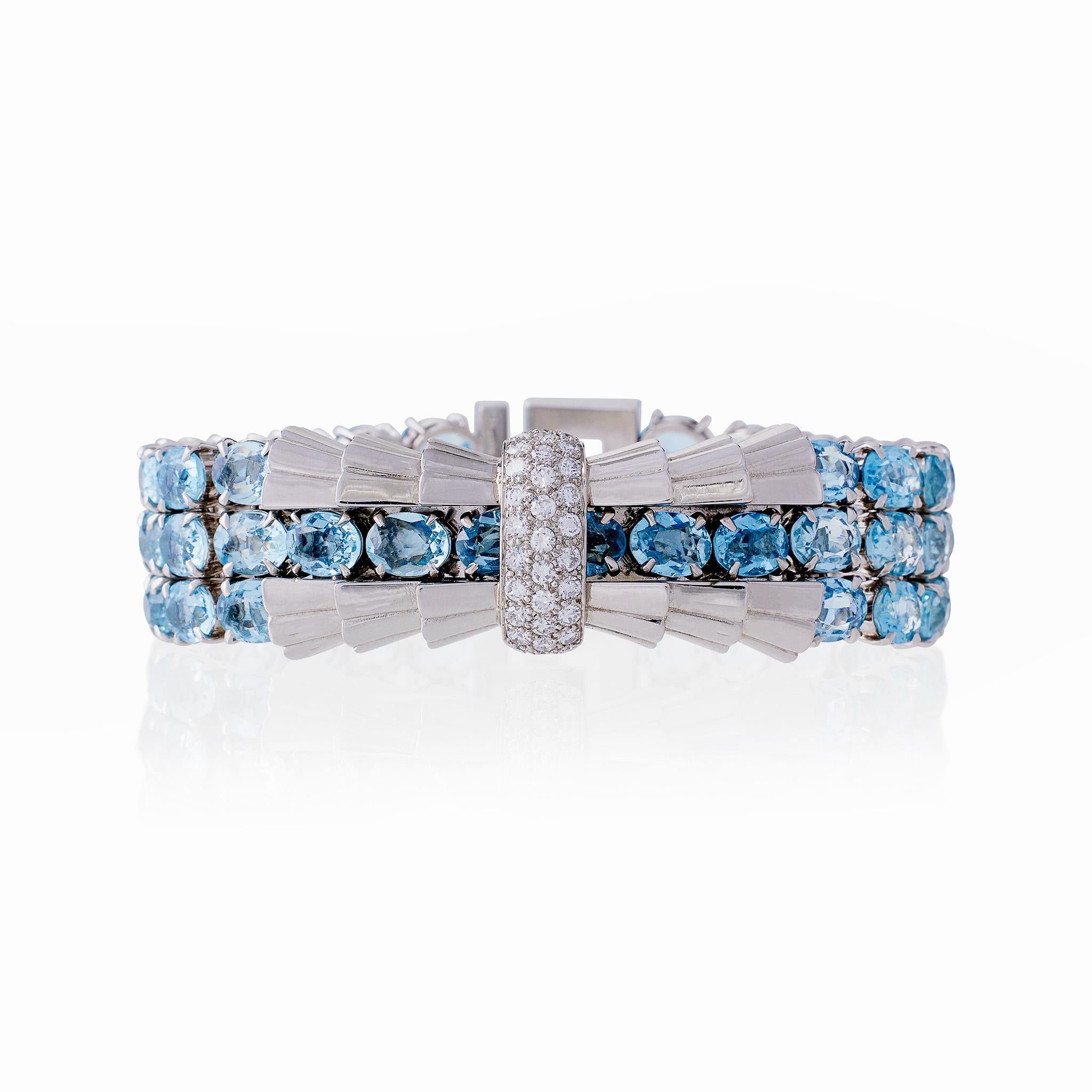 Tiffany & Co. Französisches Armband aus Aquamarin und Diamanten im Zustand „Hervorragend“ im Angebot in New York, NY