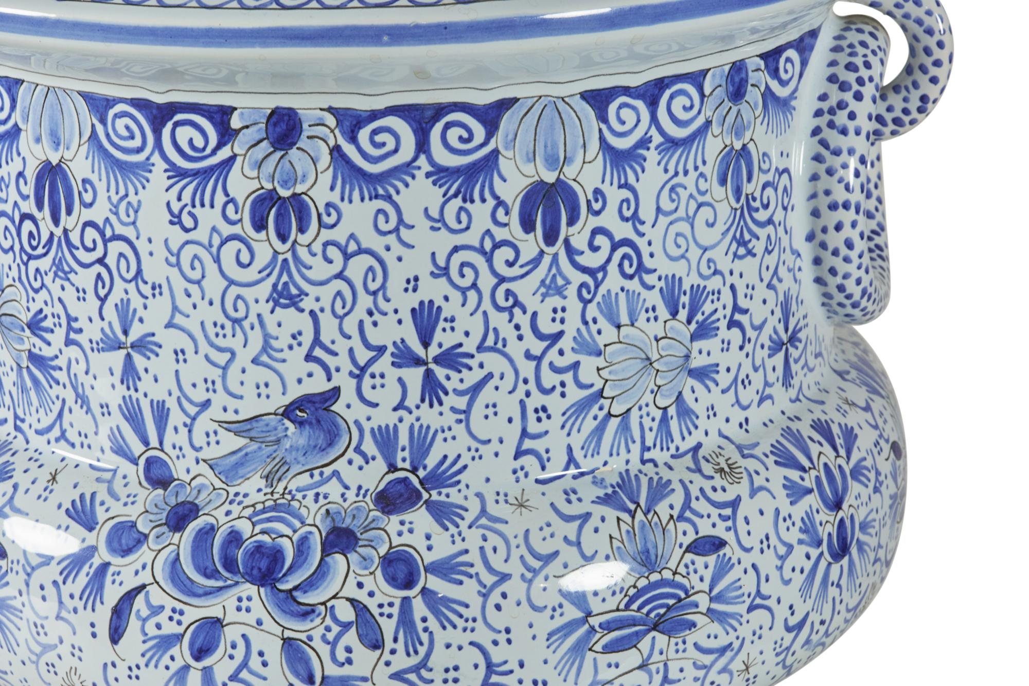 Tiffany & Co. French Mid-Century Blue and White Floral Porcelain Cachepots /Urns In Good Condition In New York, NY