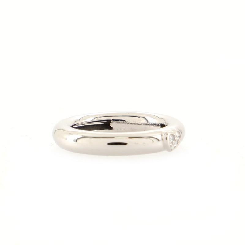 Condition: Great. Minor wear throughout.
Accessories: No Accessories
Measurements: Size: 6, Width: 4 mm
Designer: Tiffany & Co.
Model: Friendship Heart Ring 18K White Gold with Diamond
Exterior Color: White Gold
Item Number: 74125/588