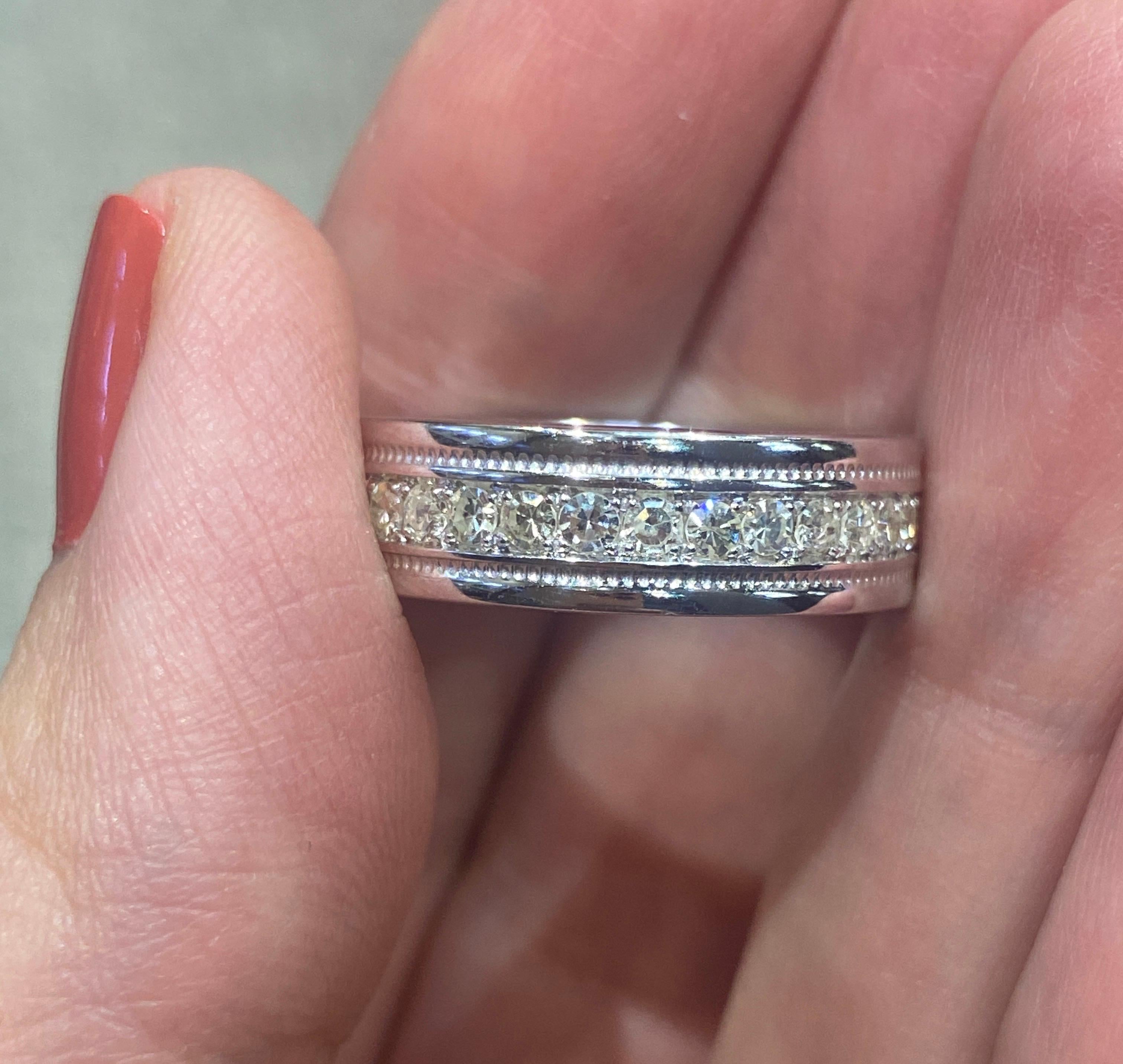Round Cut Tiffany & Co full circle 18k white gold diamond eternity ring For Sale