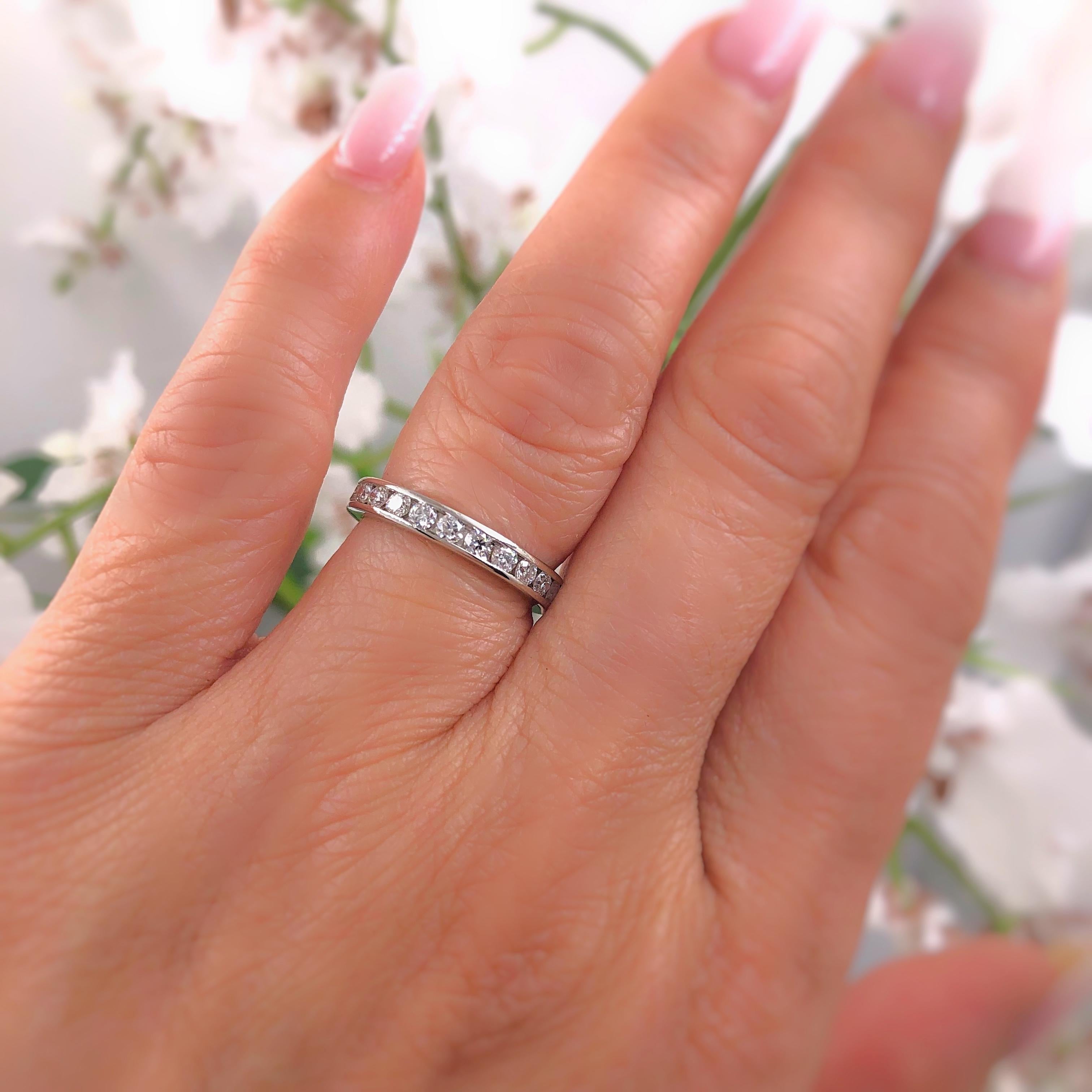 Tiffany & Co. Full Circle Runder Diamant-Hochzeitsring aus Platin mit 1,00 Karat (Rundschliff) im Angebot