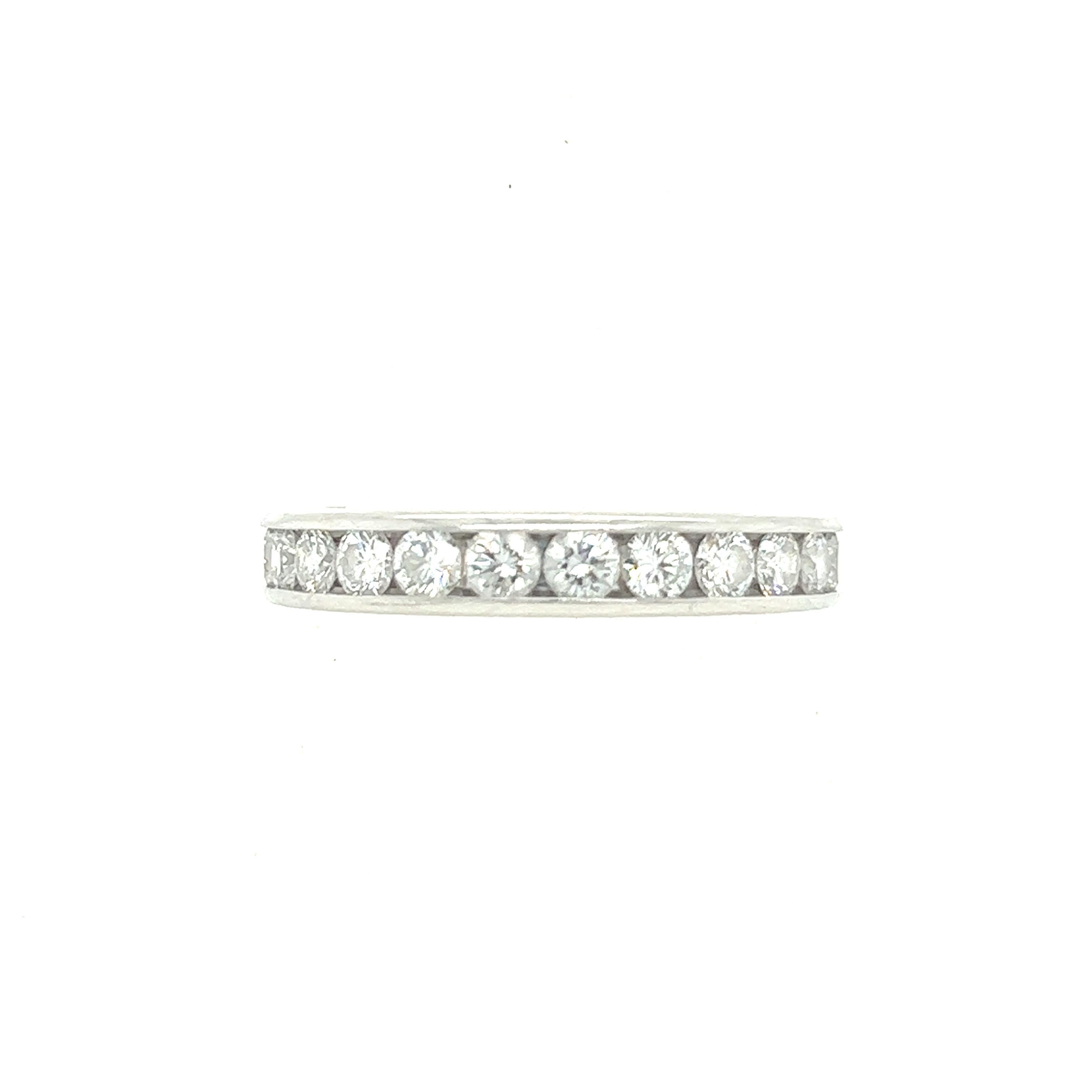 Tiffany & Co Full Diamond platinum band, set with 2.40ct  For Sale 1