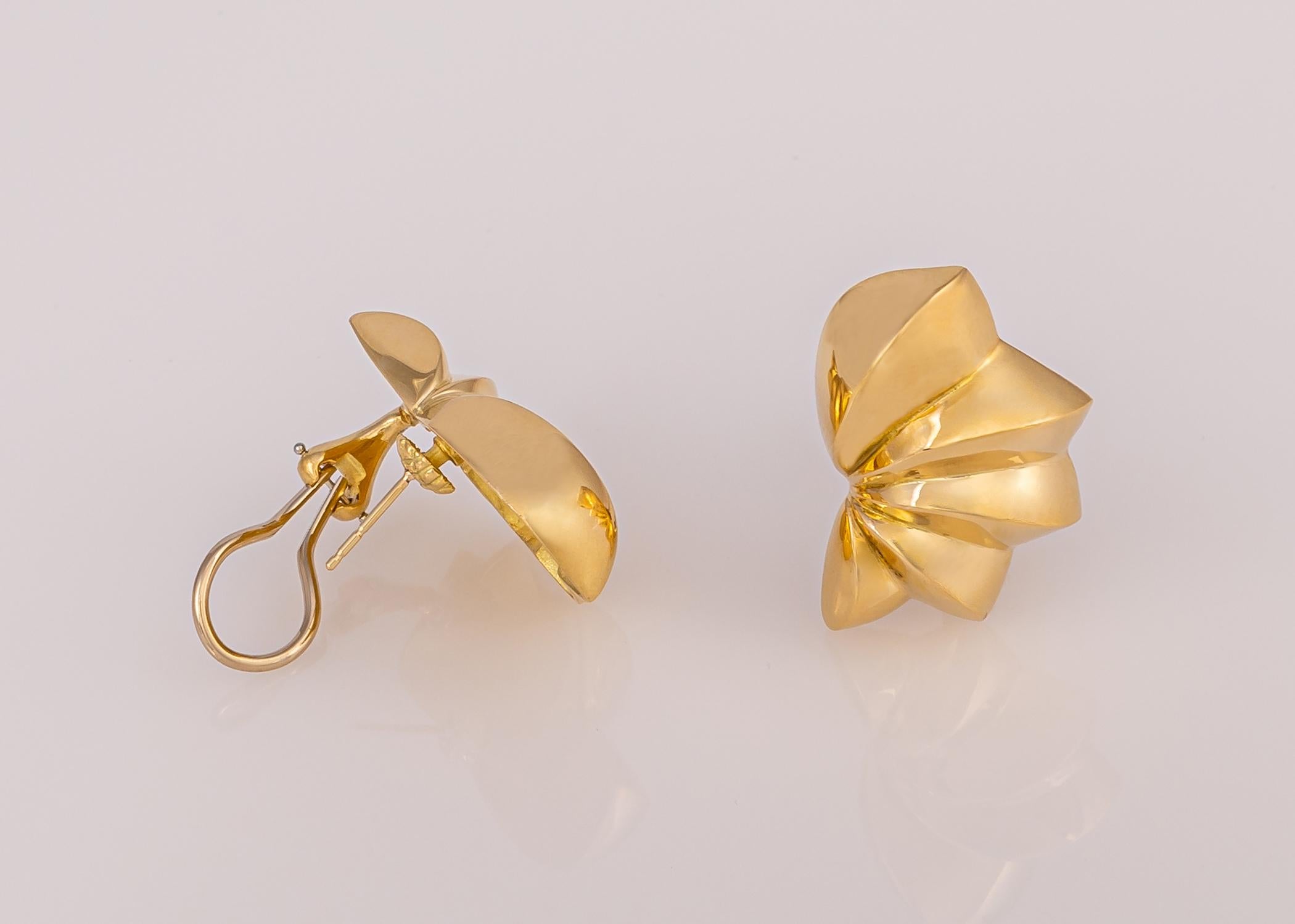 Contemporary Tiffany & Co. Geometric Fan Motif Earrings For Sale