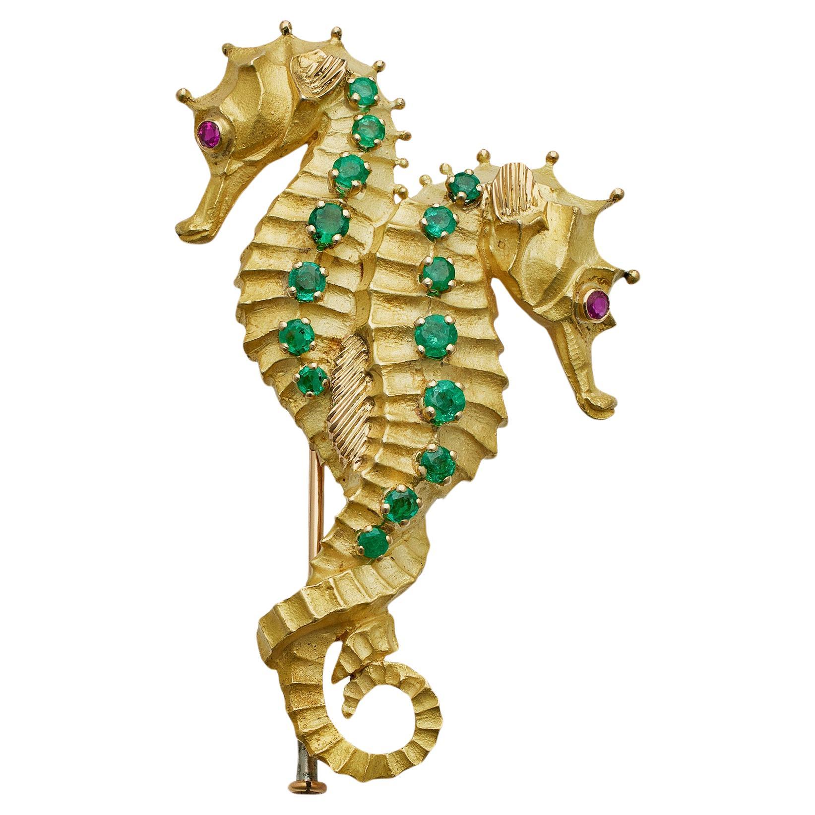 Tiffany & Co. Georges Lenfant 18k Gold and Emerald Double Seahorse Brooch For Sale