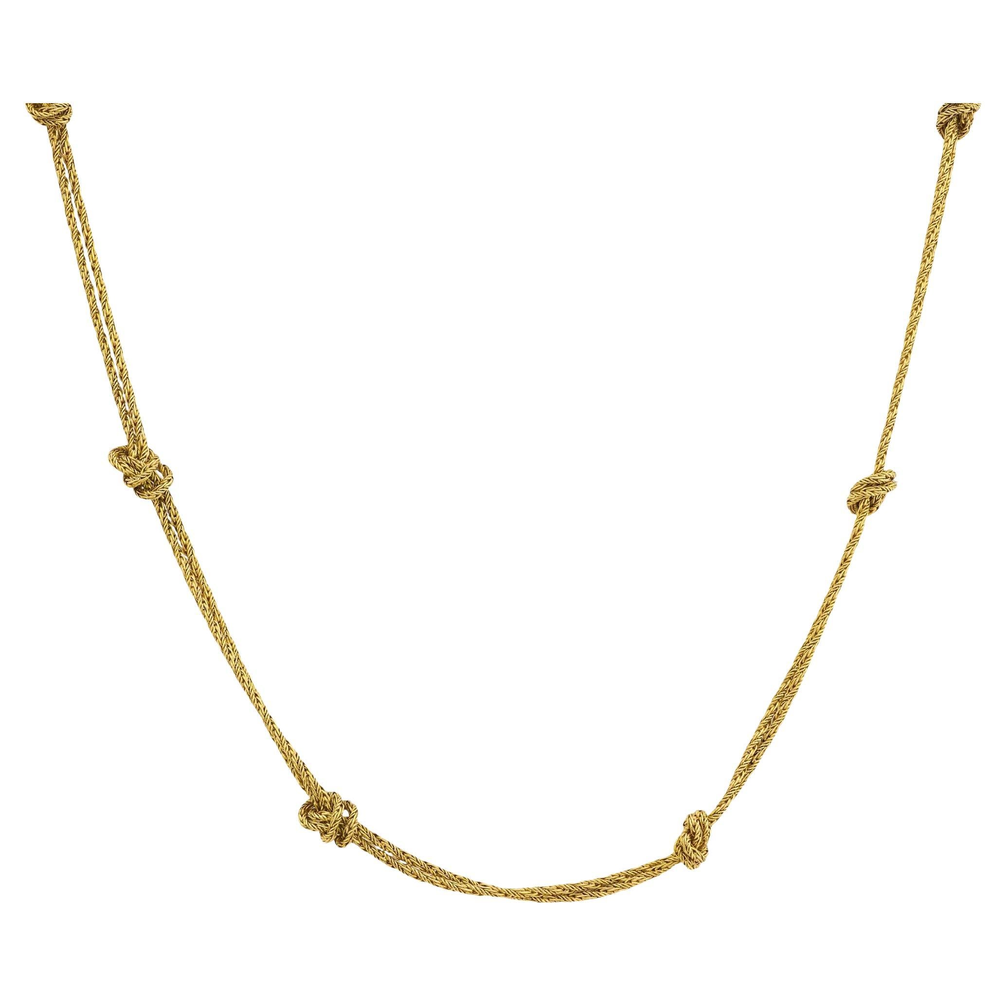TIFFANY & CO. Collar de nudos alemán de 18 quilates