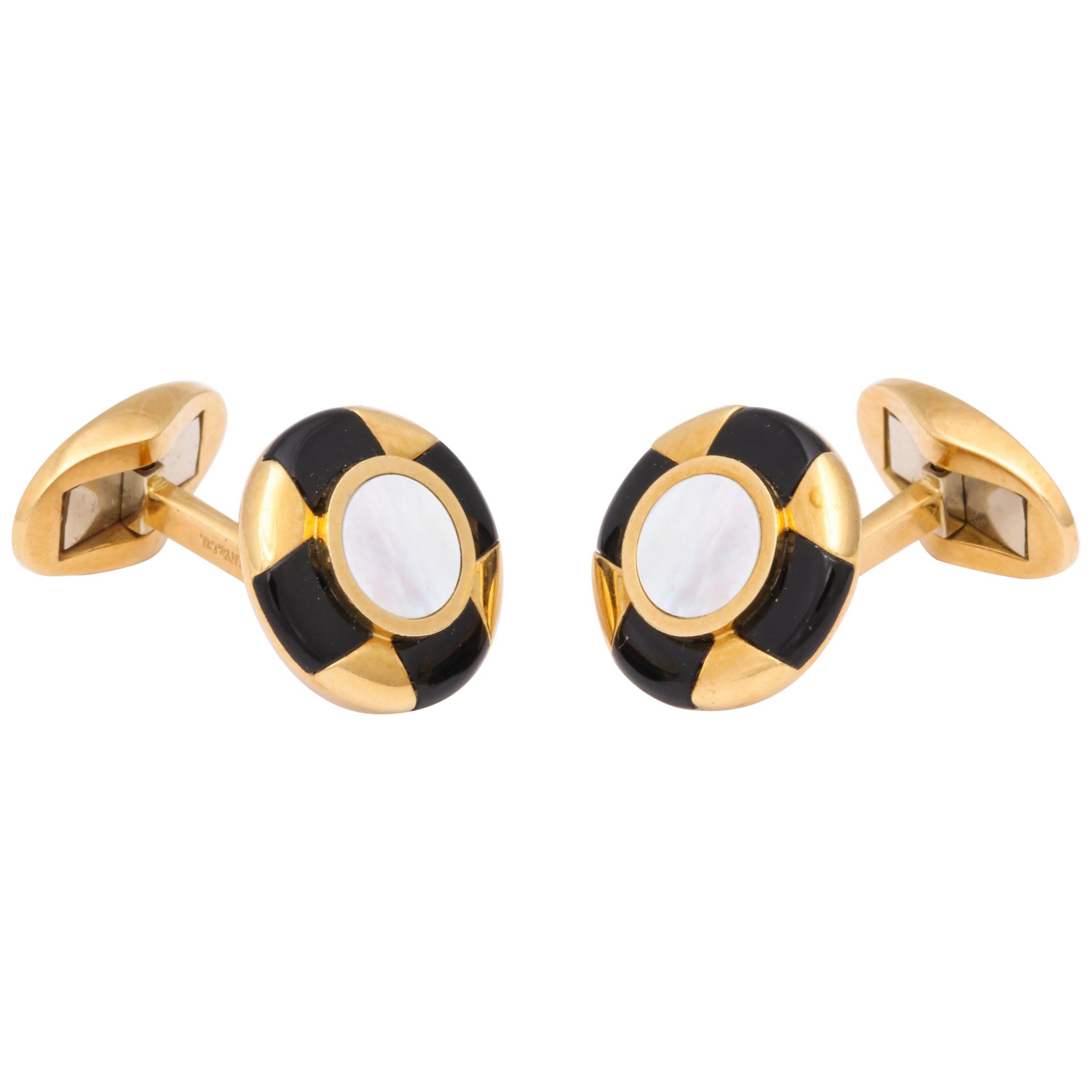 Tiffany & Co. Germany 1980s Mother of Pearl and Onyx Gold Flip Up Cufflinks