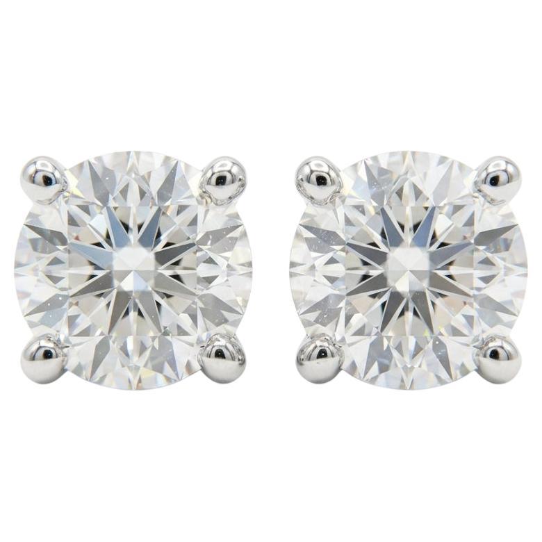 Tiffany 
Co. GIA Cert. Boucles d
oreilles en diamants ronds et brillants de 1,30 carat en vente