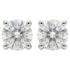 Tiffany 
Co. GIA Cert. Boucles d
oreilles en diamants ronds et brillants de 1,30 carat