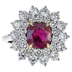 Tiffany & Co. GIA-zertifizierter 2,22 Karat Thailand Ring mit unbehandeltem Rubin im Kissenschliff