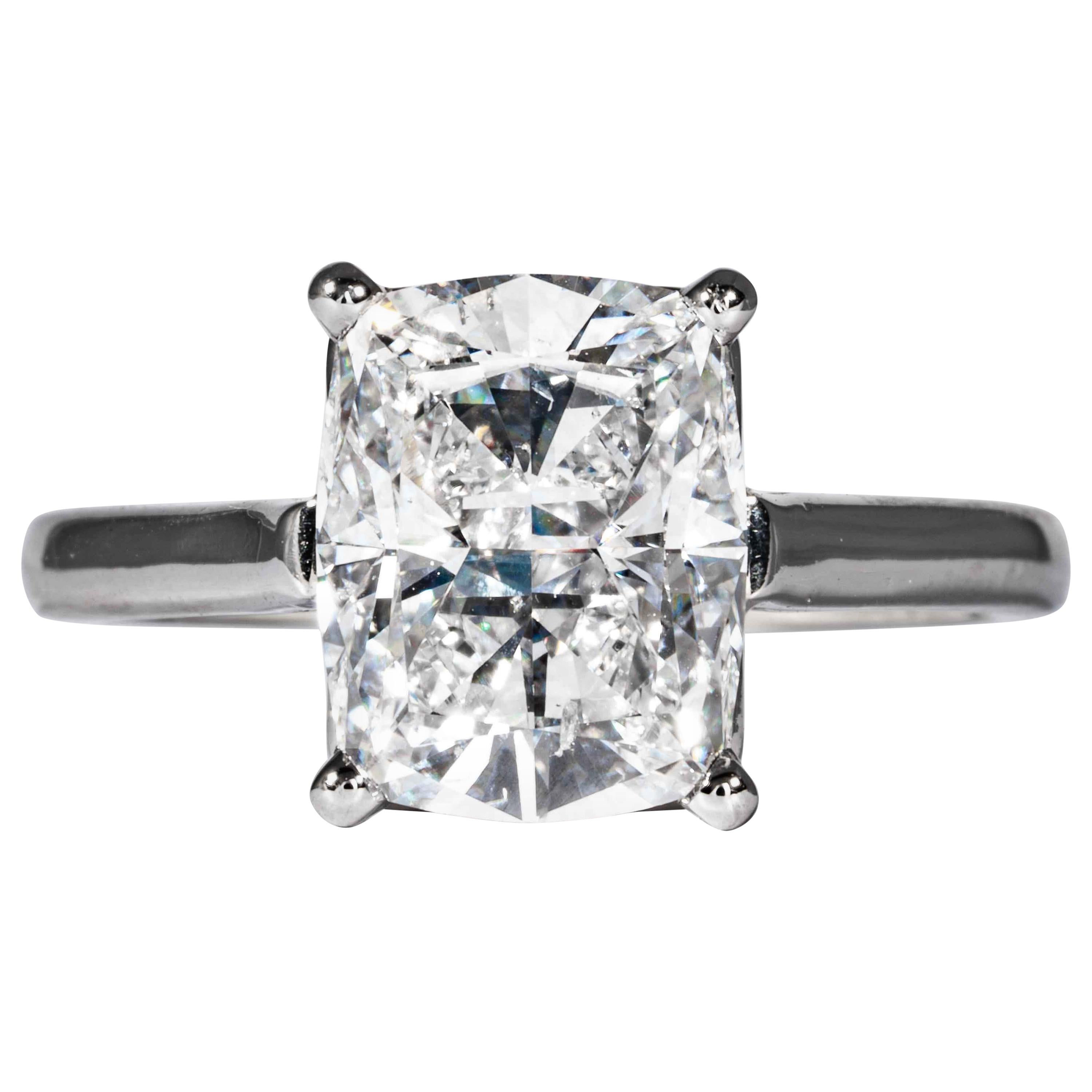 Tiffany & Co. GIA-zertifizierter Solitär-Ring mit 3,05 Karat D SI1 Diamant im Kissenschliff im Angebot
