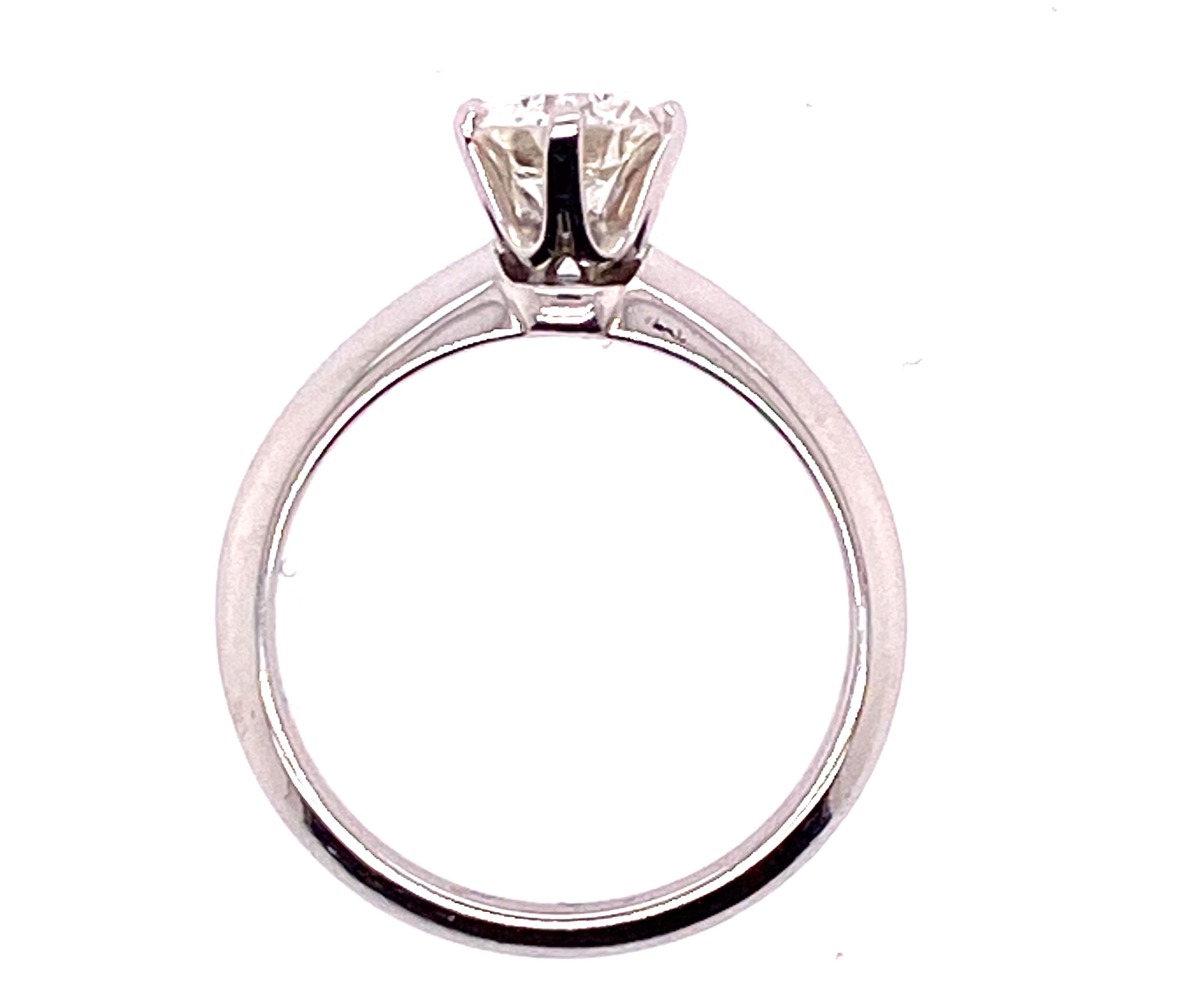 Tiffany & Co. Bague de fiançailles en platine avec solitaire en diamant G-VVS1 XXX certifié GIA de 0,90ct



Magnifique diamant rond de taille brillant naturel de 0,90ct G-VVS1 inscrit par Brilliante.

Tiffany Vente au détail 16 200

100% Véritable