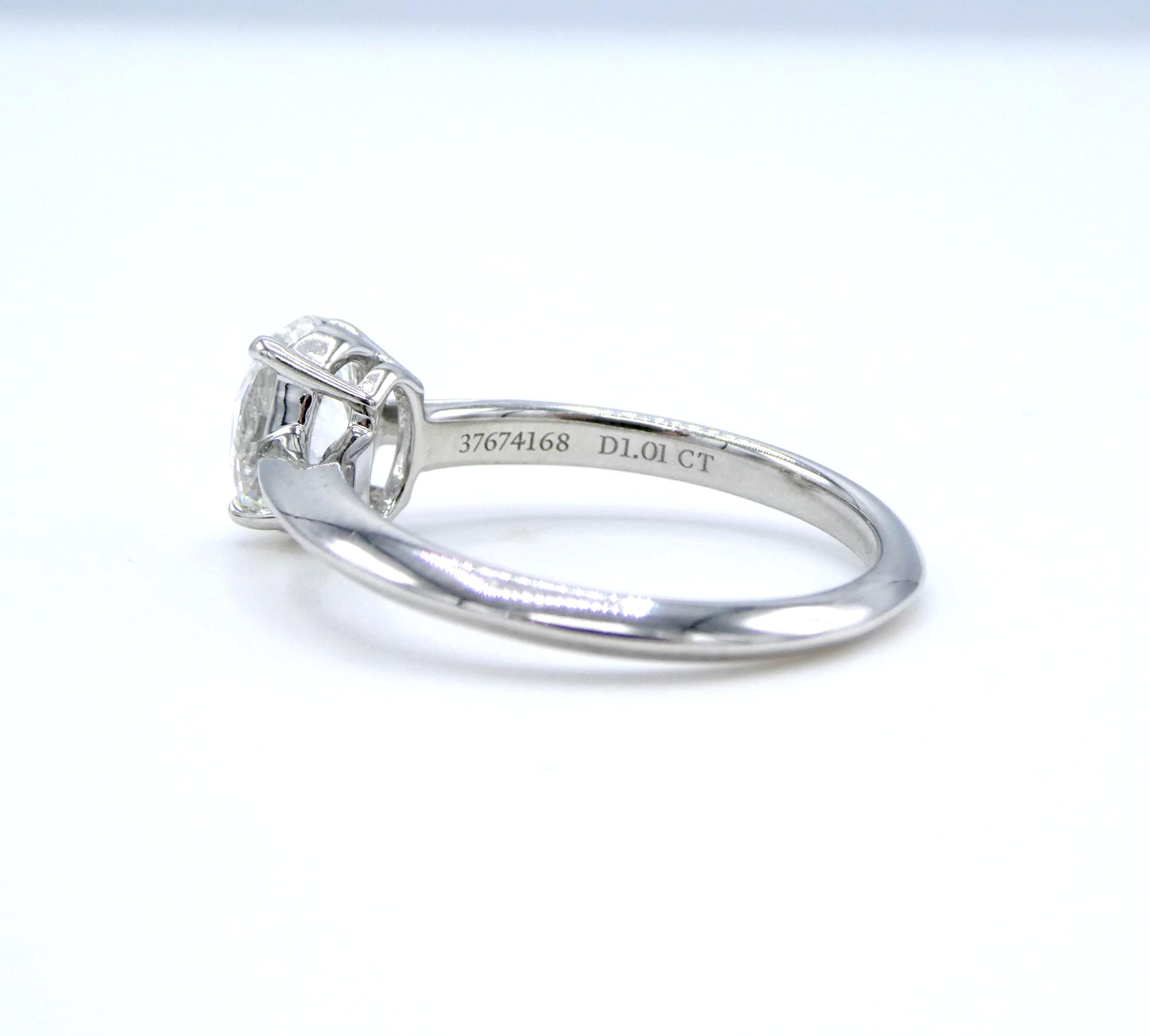 Tiffany & Co. GIA Certified Platinum 1.01 Carat Oval Diamond Engagement Ring In Excellent Condition In  Baltimore, MD