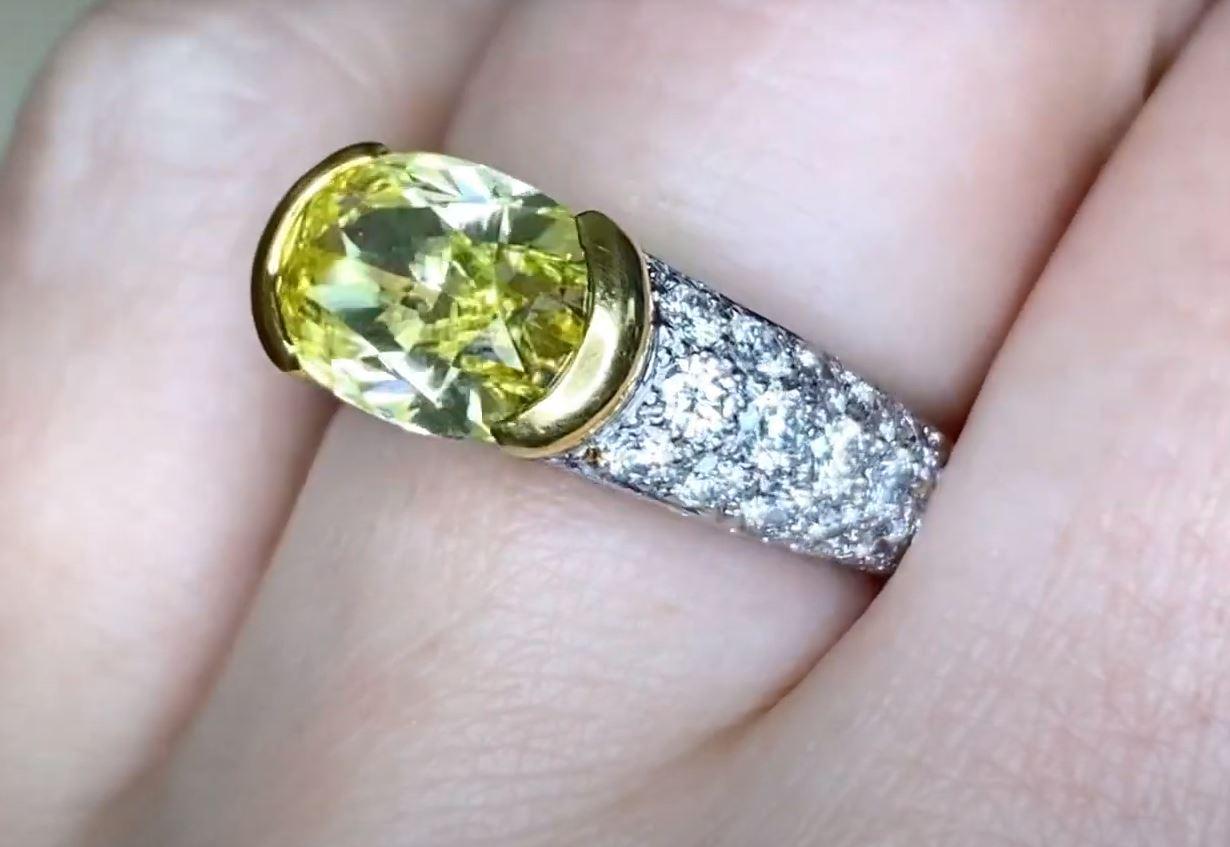 Tiffany & Co. Bague de fiançailles en or jaune et platine, diamant de taille ovale GIA en vente 1