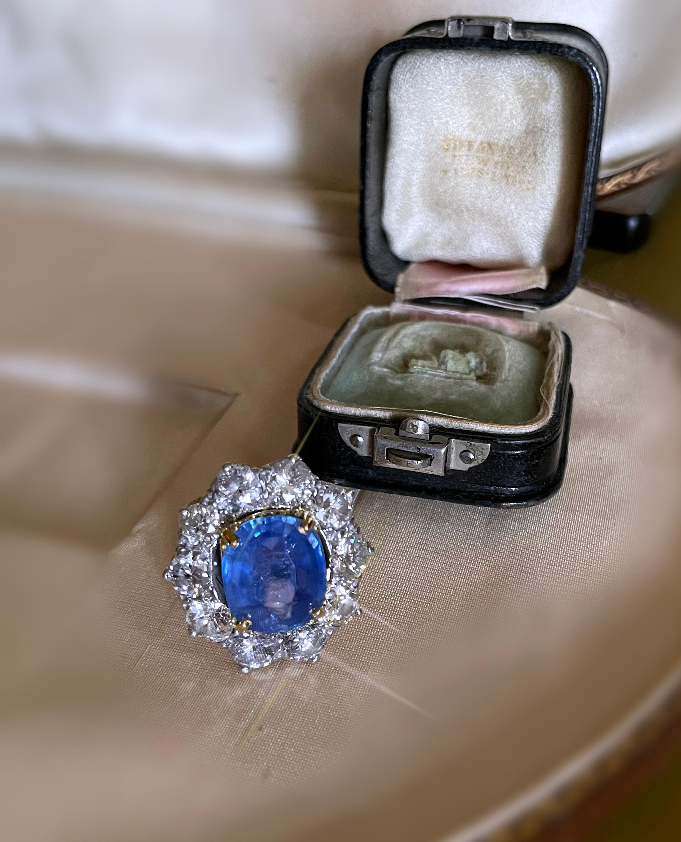 Tiffany & Co. GIA Platinum Blue Sapphire Diamond Ring 18.26 TCW Unheated Ceylon For Sale 4
