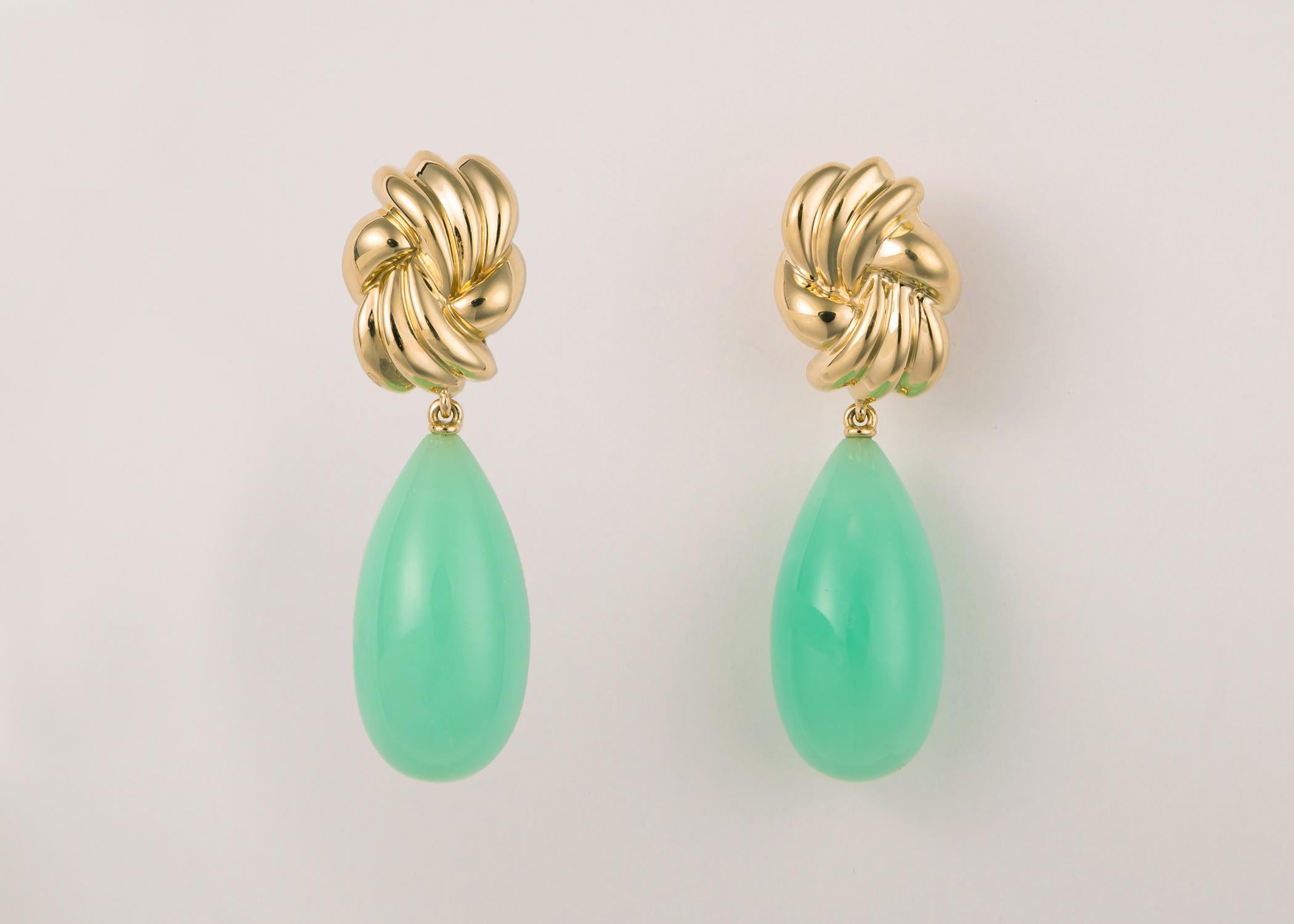 Contemporary Tiffany & Co. Gold and Chrysophrase Drop Earrings