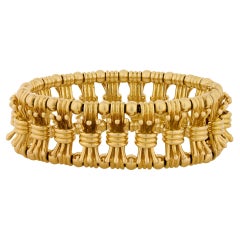 Tiffany & Co. Gold Bow Tie Bracelet by Jean Schlumberger