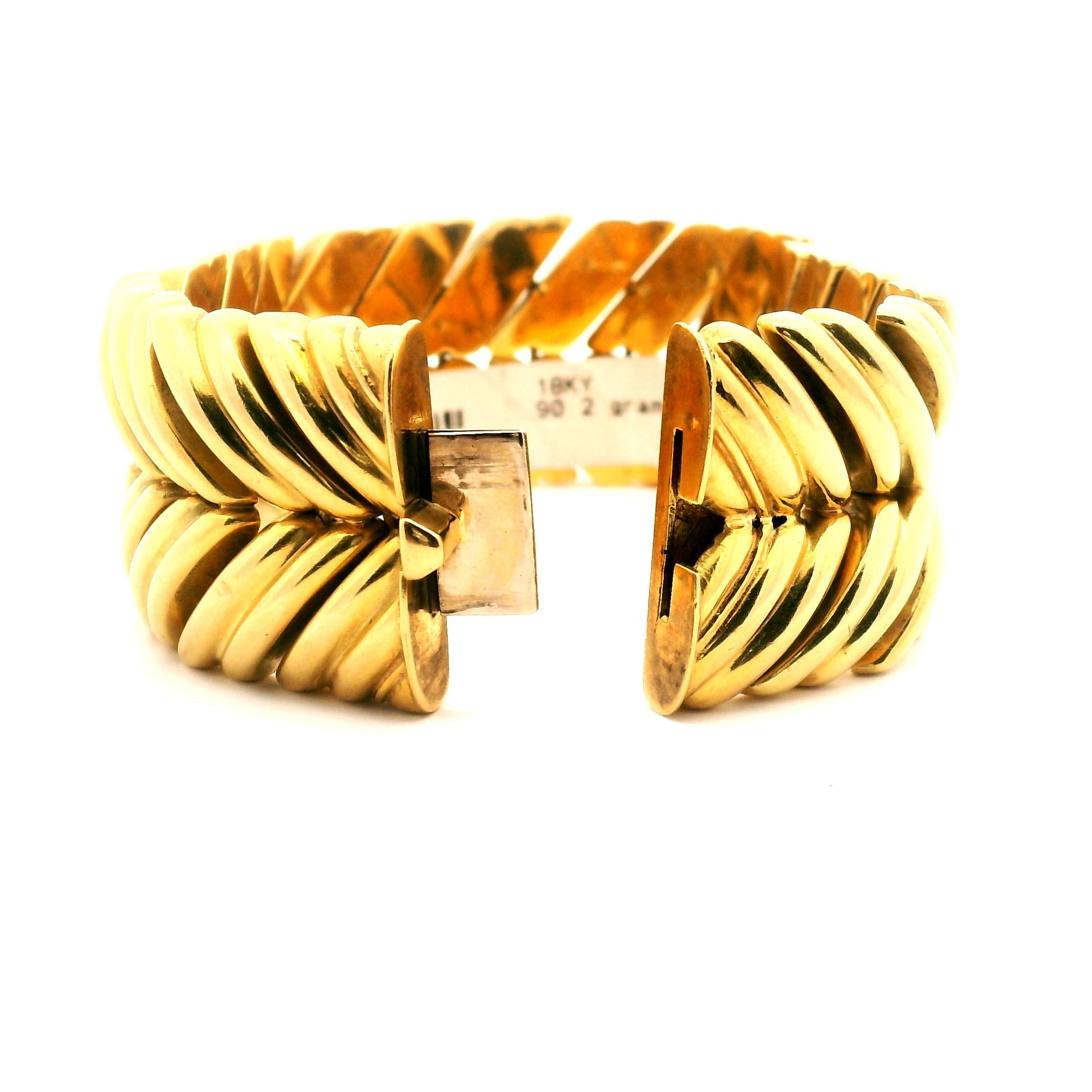Tiffany & Co. Pulsera de oro en Bueno estado para la venta en Sausalito, CA