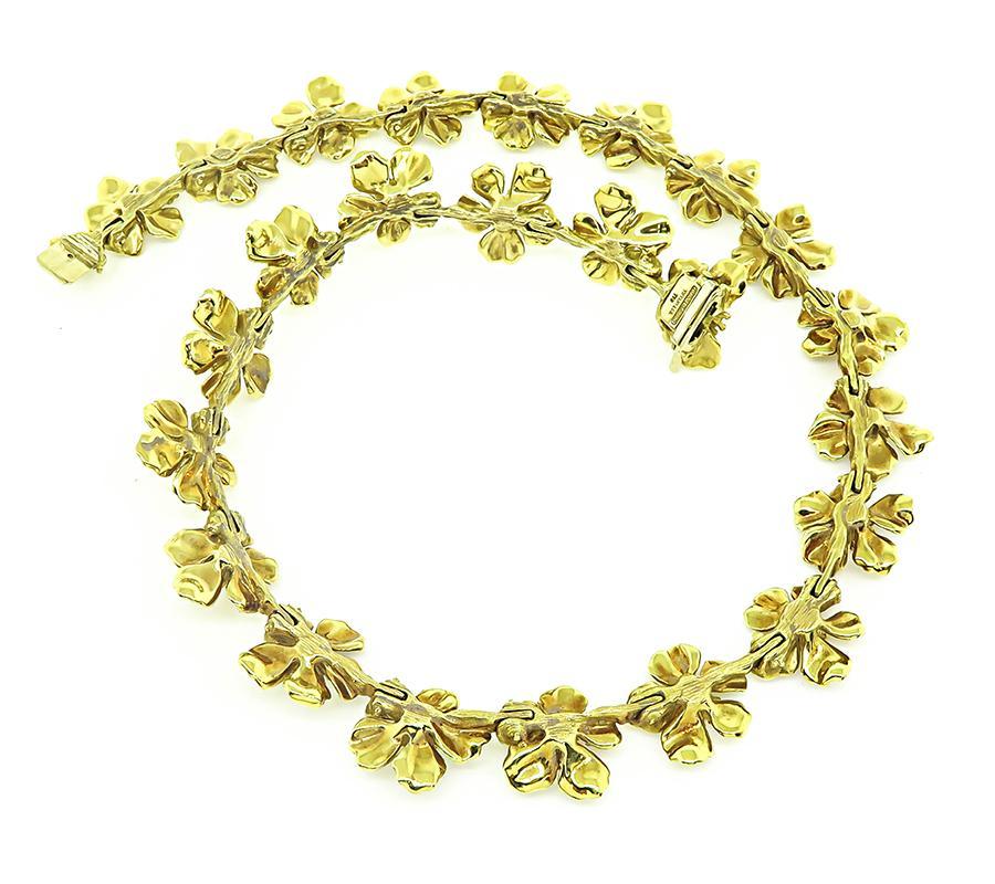 Tiffany & Co Gold-Halskette mit Hundholz im Zustand „Gut“ in New York, NY
