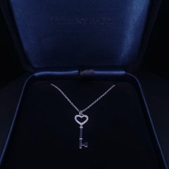 Tiffany & Co Gold Heart Key Necklace Diamond Pendant Charm Chain 16''