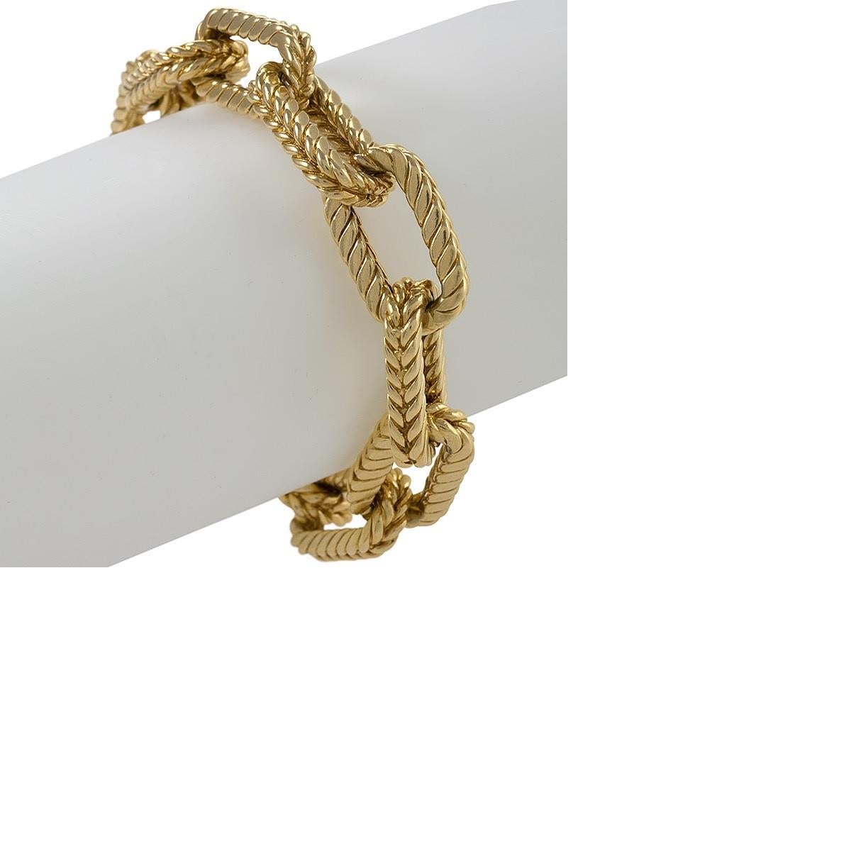 Tiffany & Co. Gold Link Bracelet In Excellent Condition In New York, NY