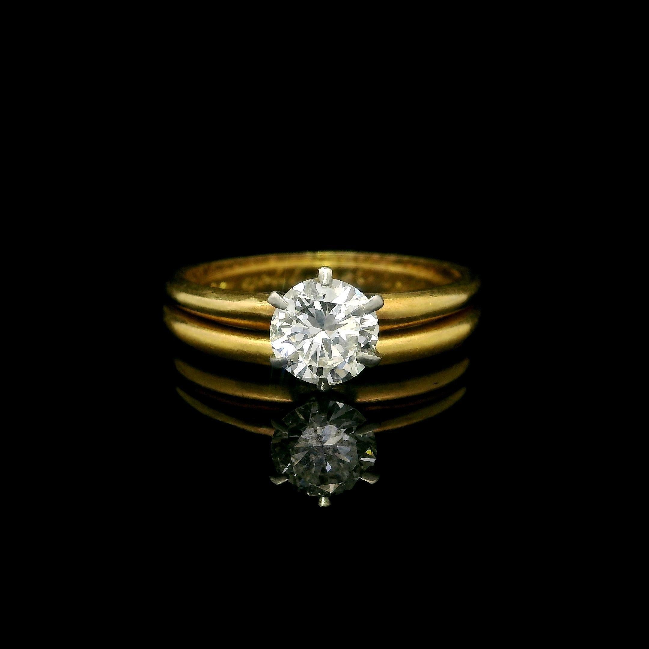 Taglio brillante Tiffany & Co. Anello di fidanzamento solitario in oro e platino con diamante da 0,53 ct. in vendita