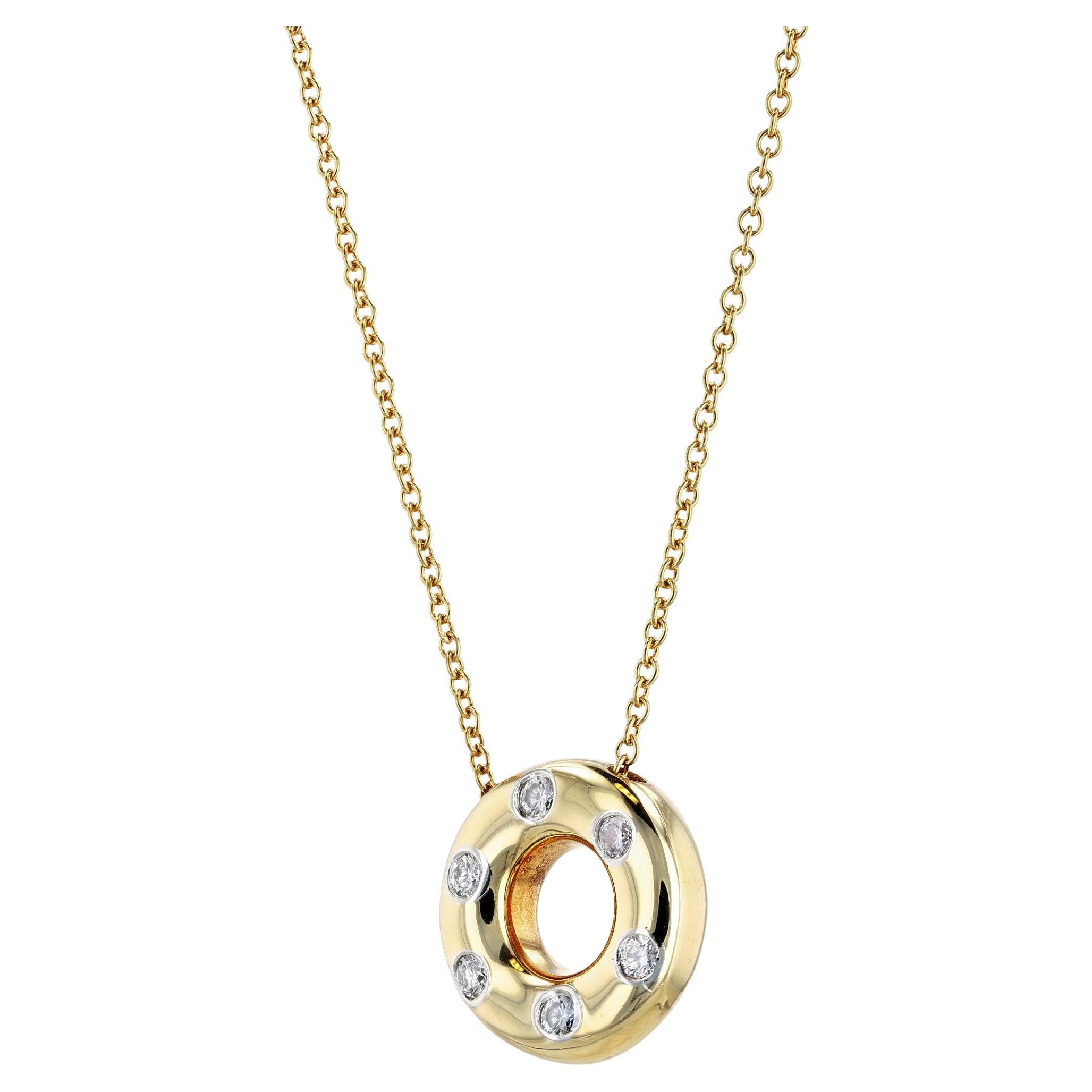 Tiffany & Co. Collar Colgante "Etoile" de Oro, Platino y Diamantes