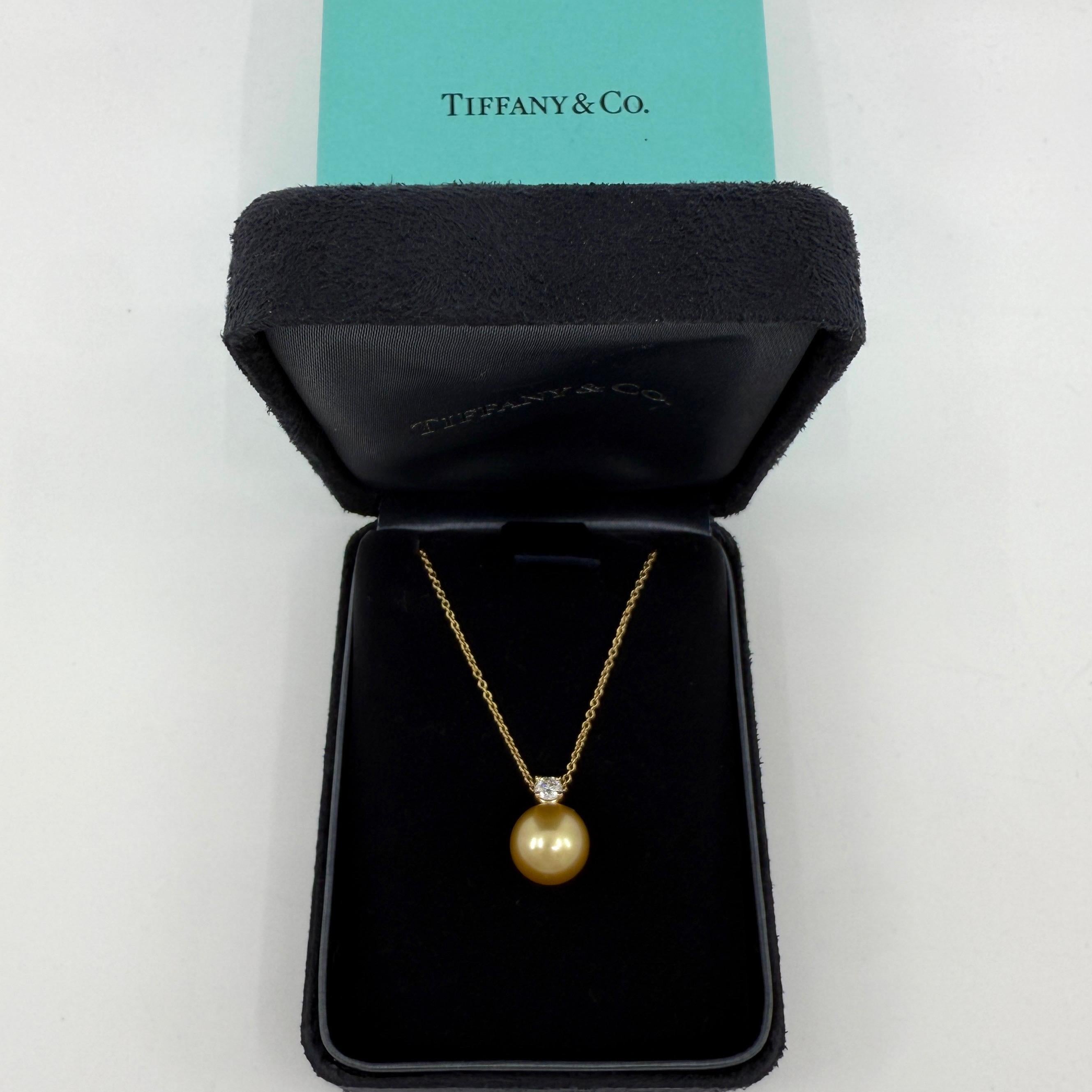 Tiffany & Co. Collier pendentif en or jaune 18 carats avec perles de Southsea et diamants en vente 5