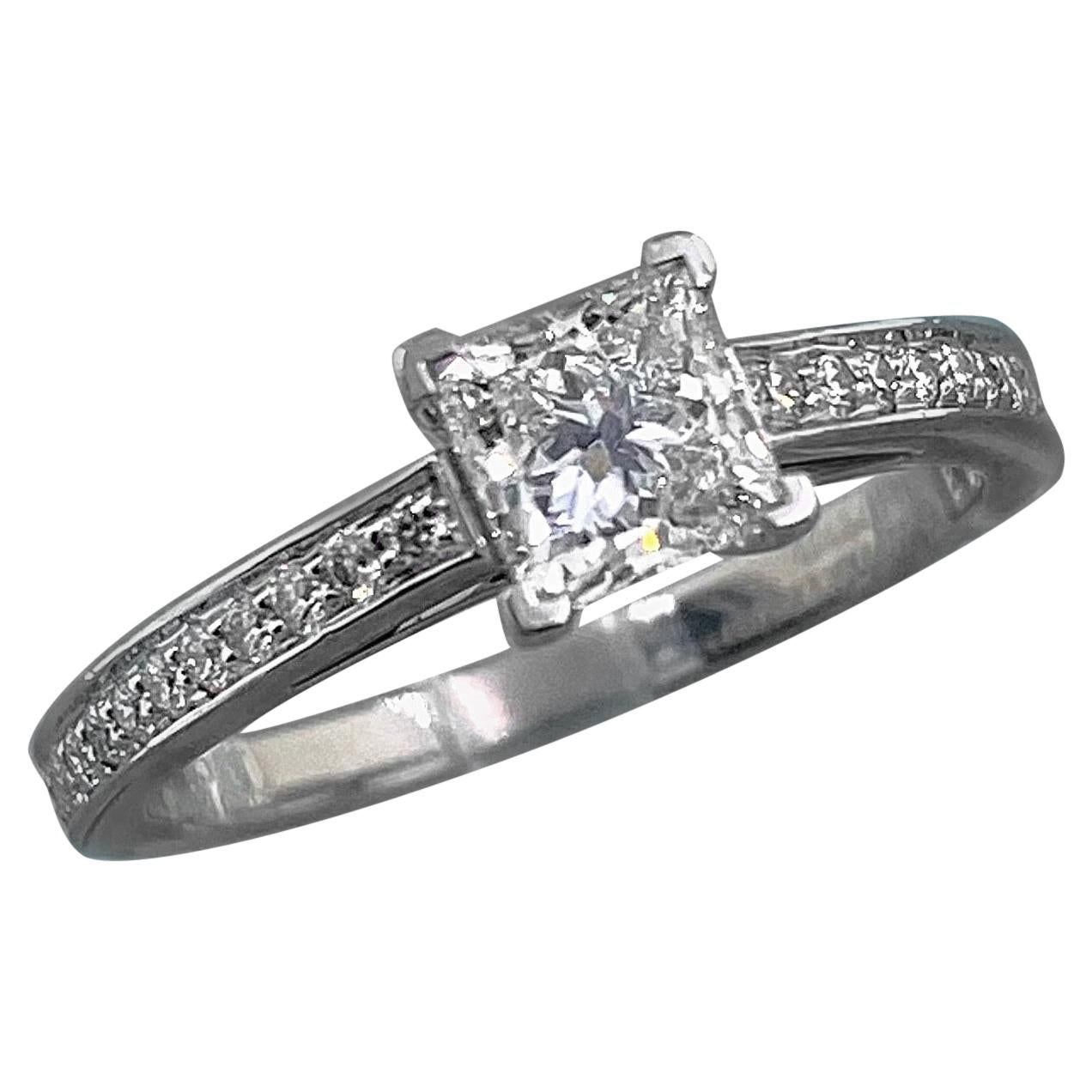 Tiffany & Co. Prinzessin-Diamant-Verlobungsring 0,76 Tcw E VVS1 Platin