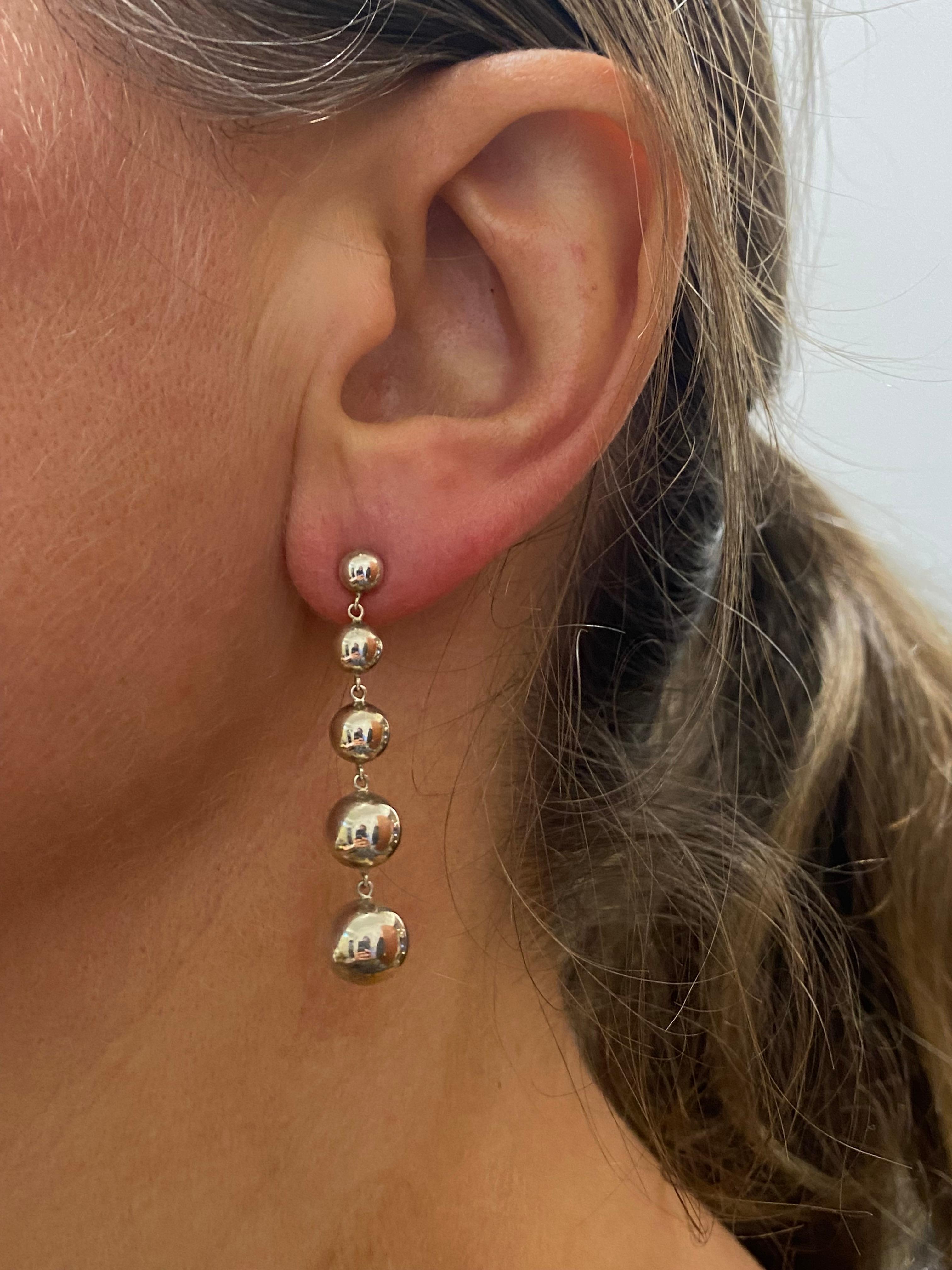 Abgestufte Kugelperlen-Ohrringe von Tiffany & Co, 925 Sterlingsilber, Sterlingsilber Damen