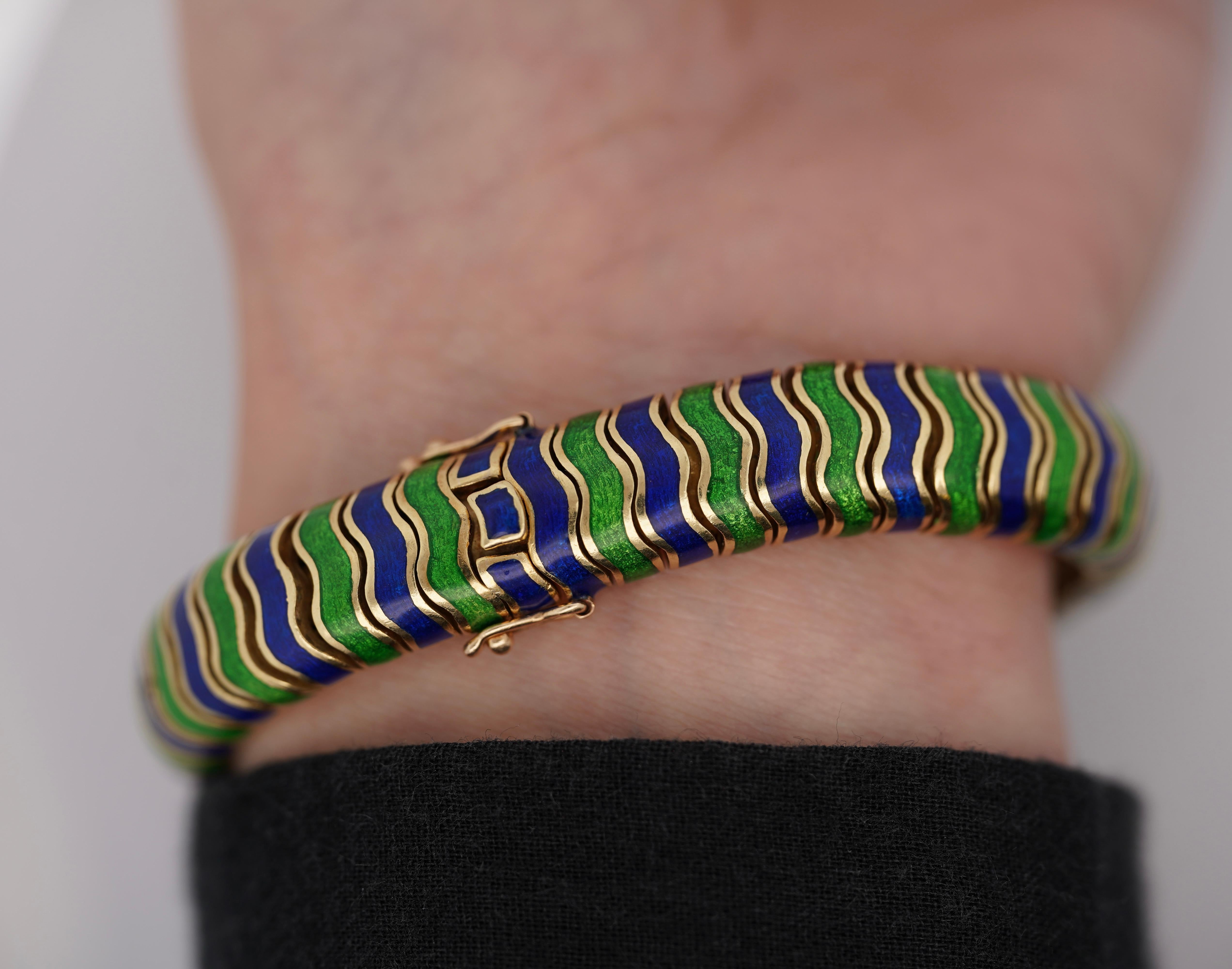 Tiffany & Co Vintage-Armband aus 18 Karat Gelbgold mit grüner und blauer Emaille im Angebot 5
