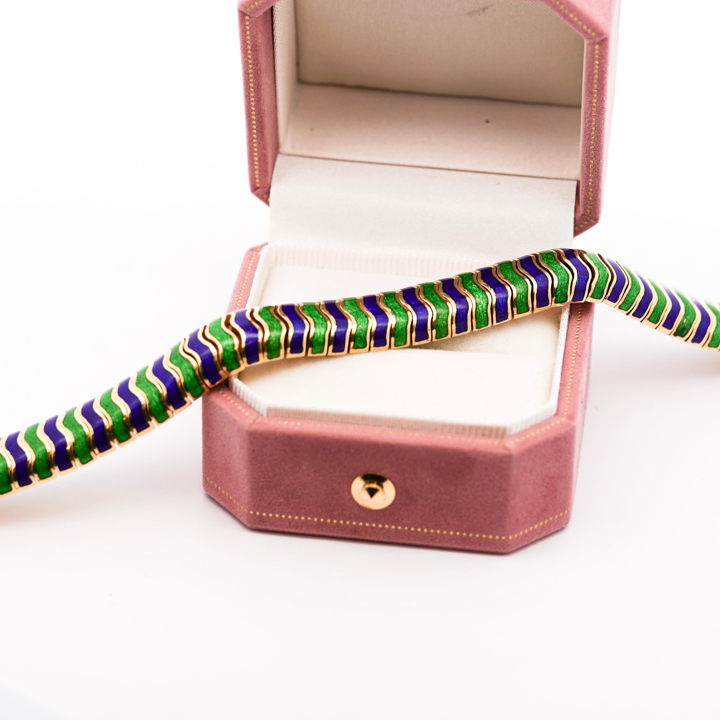 Tiffany & Co Vintage-Armband aus 18 Karat Gelbgold mit grüner und blauer Emaille im Angebot 1