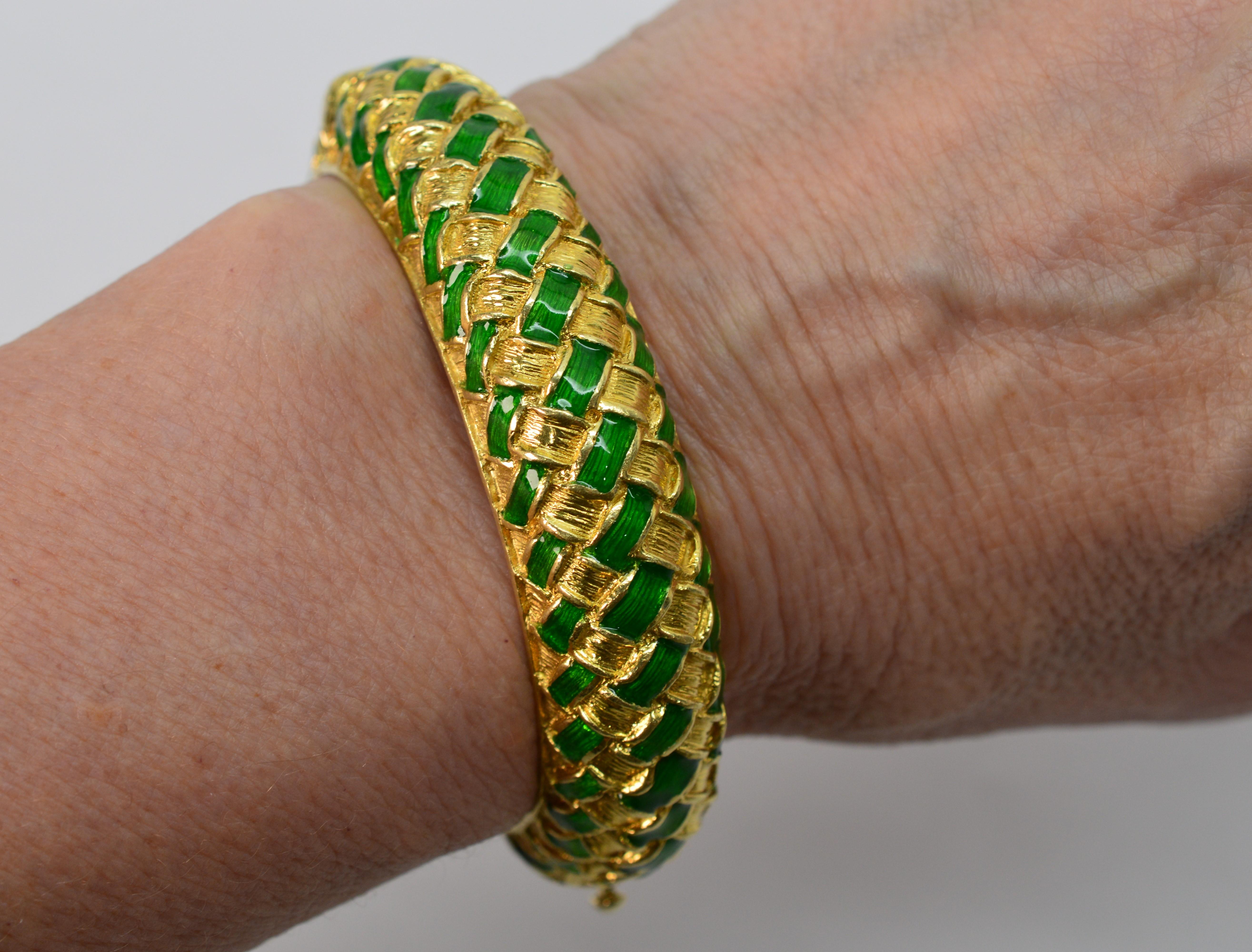 Tiffany & Co. Green Enamel Yellow Gold Basket Weave Bangle Bracelet 7