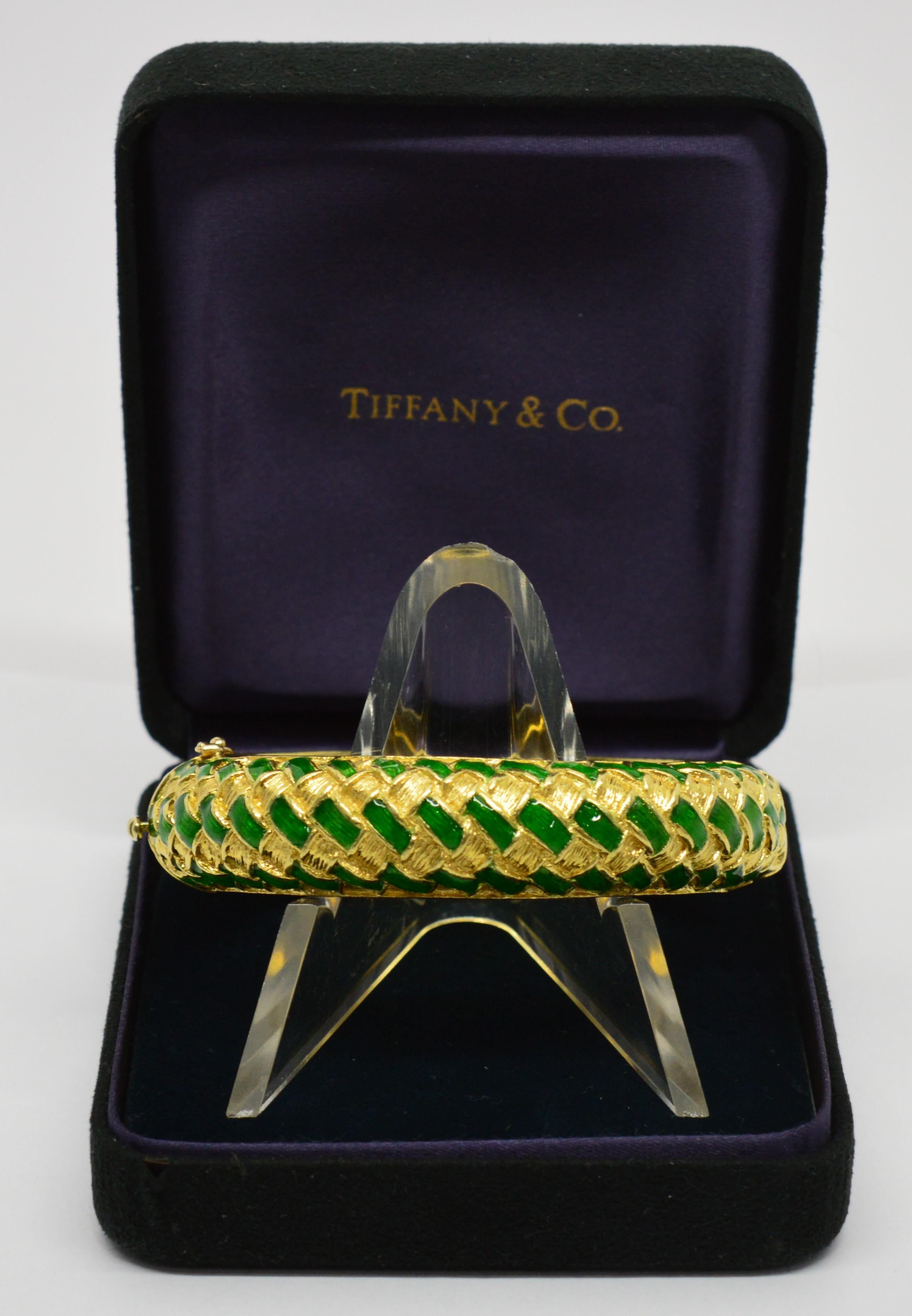 Tiffany & Co. Green Enamel Yellow Gold Basket Weave Bangle Bracelet 9