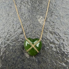Tiffany & Co. Green Nephrite Heart Pendant Necklace 18k Yellow Gold 18.5" 3.2g