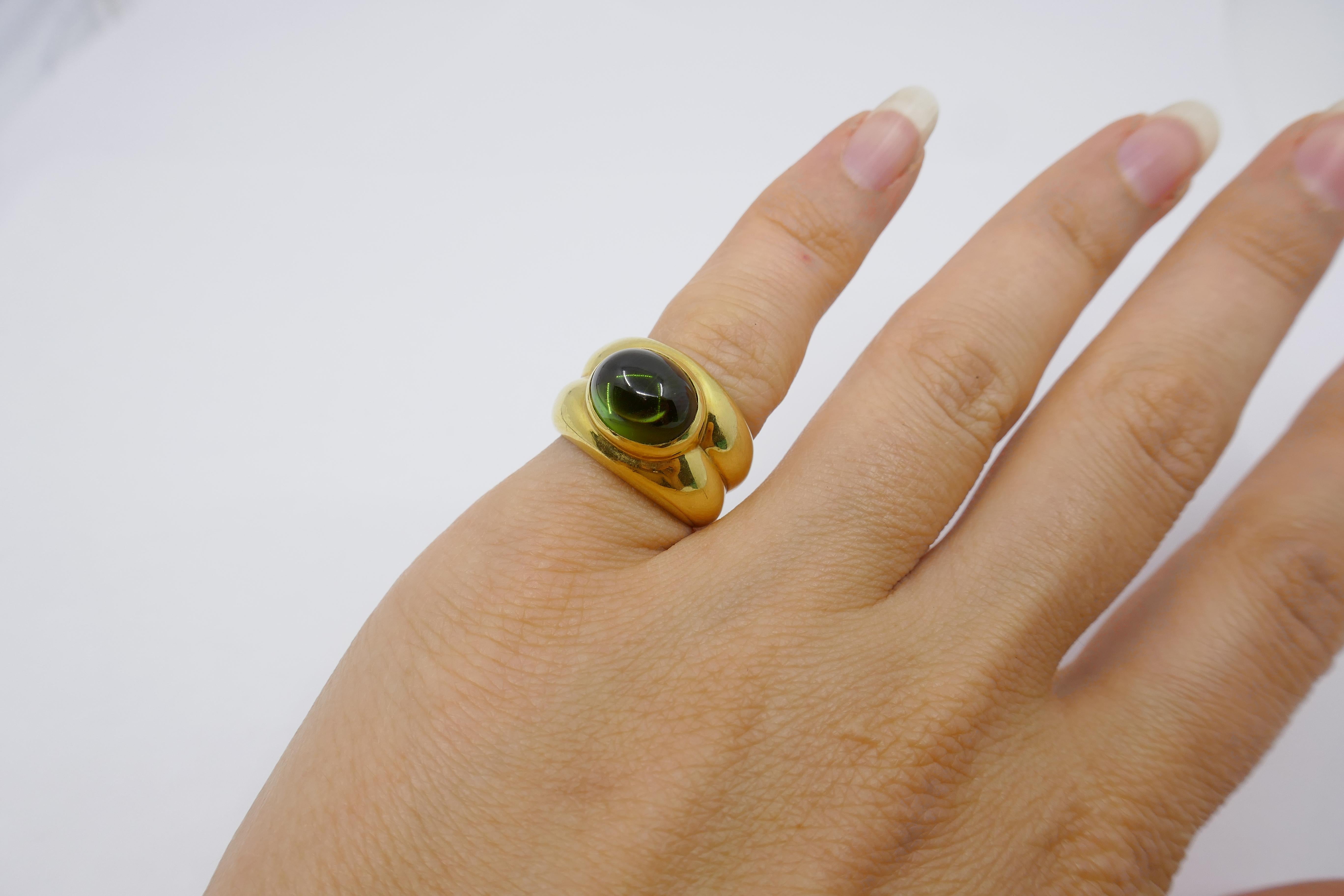 Tiffany & Co. Green Peridote 18k Gold Ladies Ring 1
