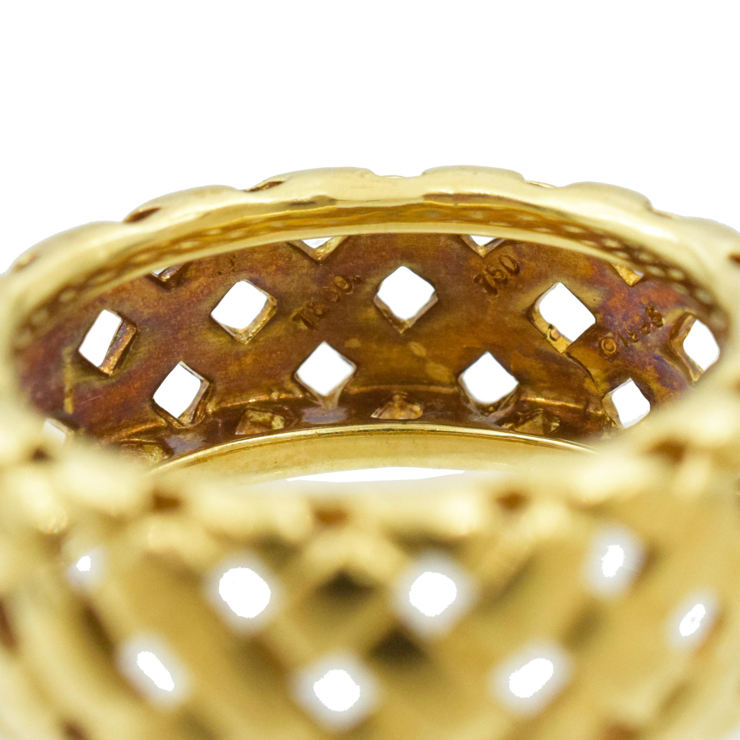 Tiffany & Co. Ensemble de bracelets, bagues et boucles d'oreilles en or 'Vannerie en vente 8